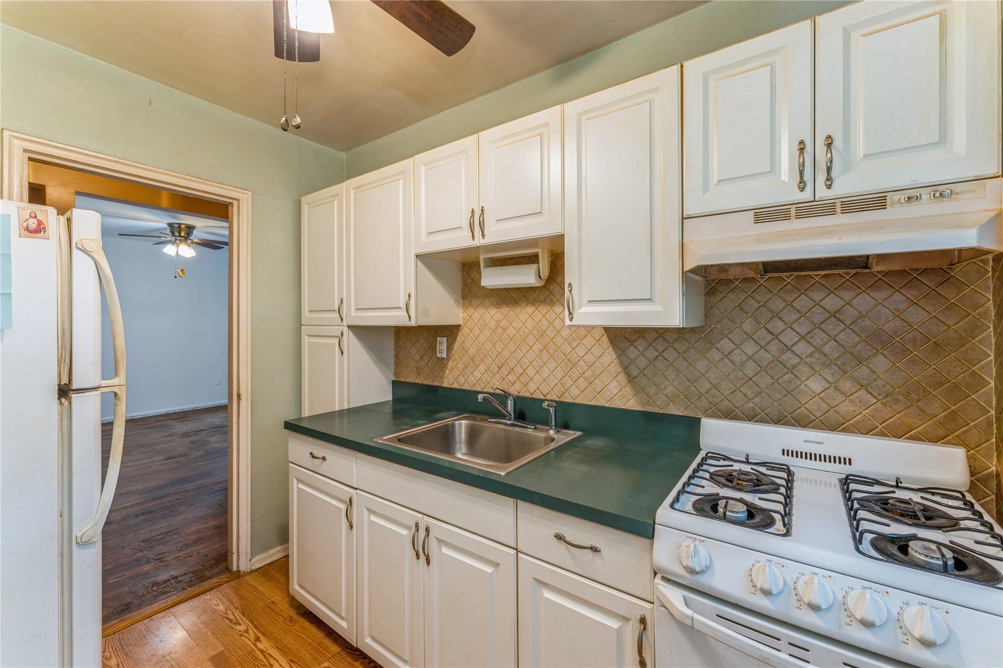 Coop Cherry Valley Avenue  Nassau County, NY 11530, MLS-857445-12