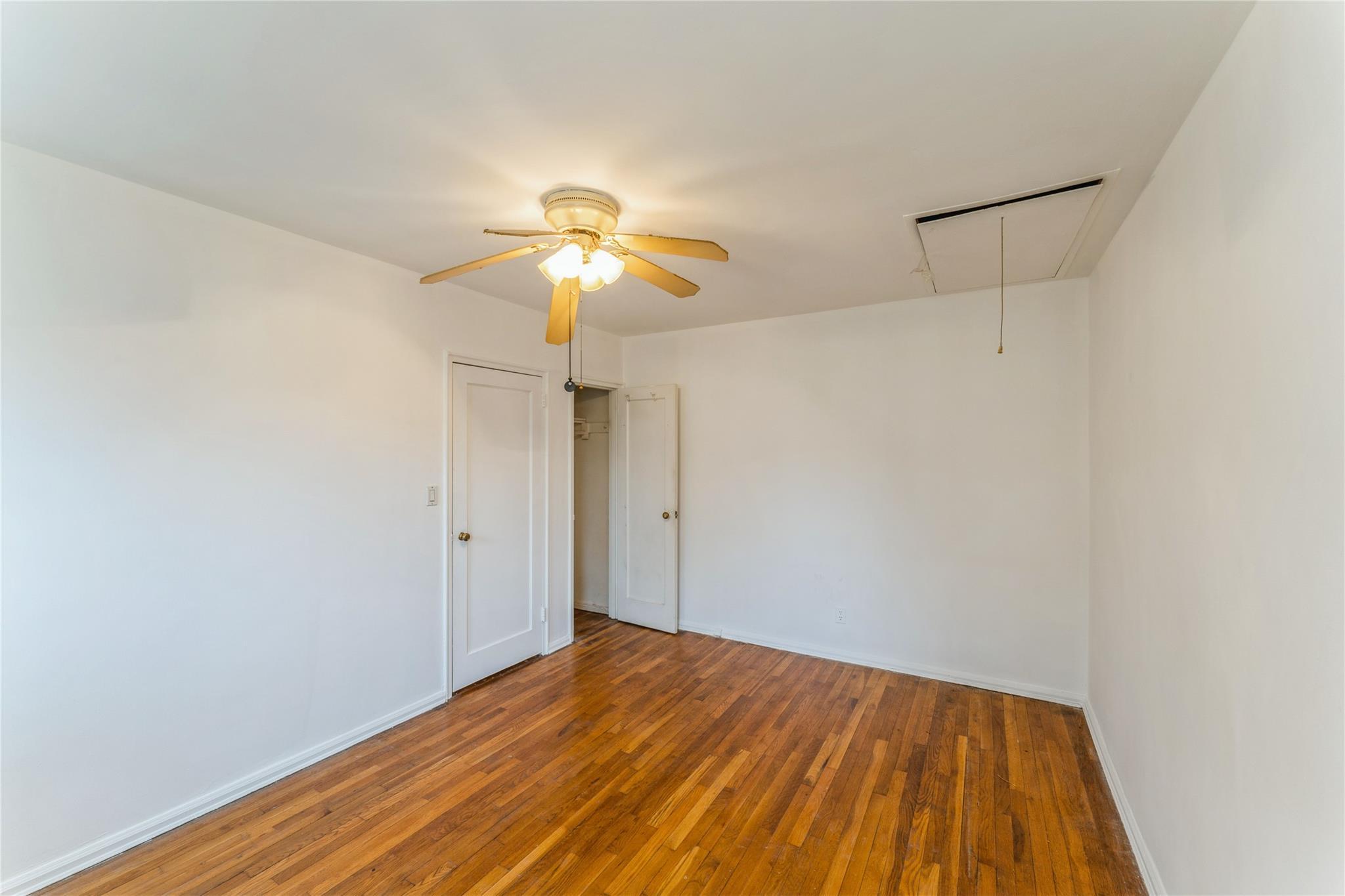 Coop Cherry Valley Avenue  Nassau County, NY 11530, MLS-857445-15