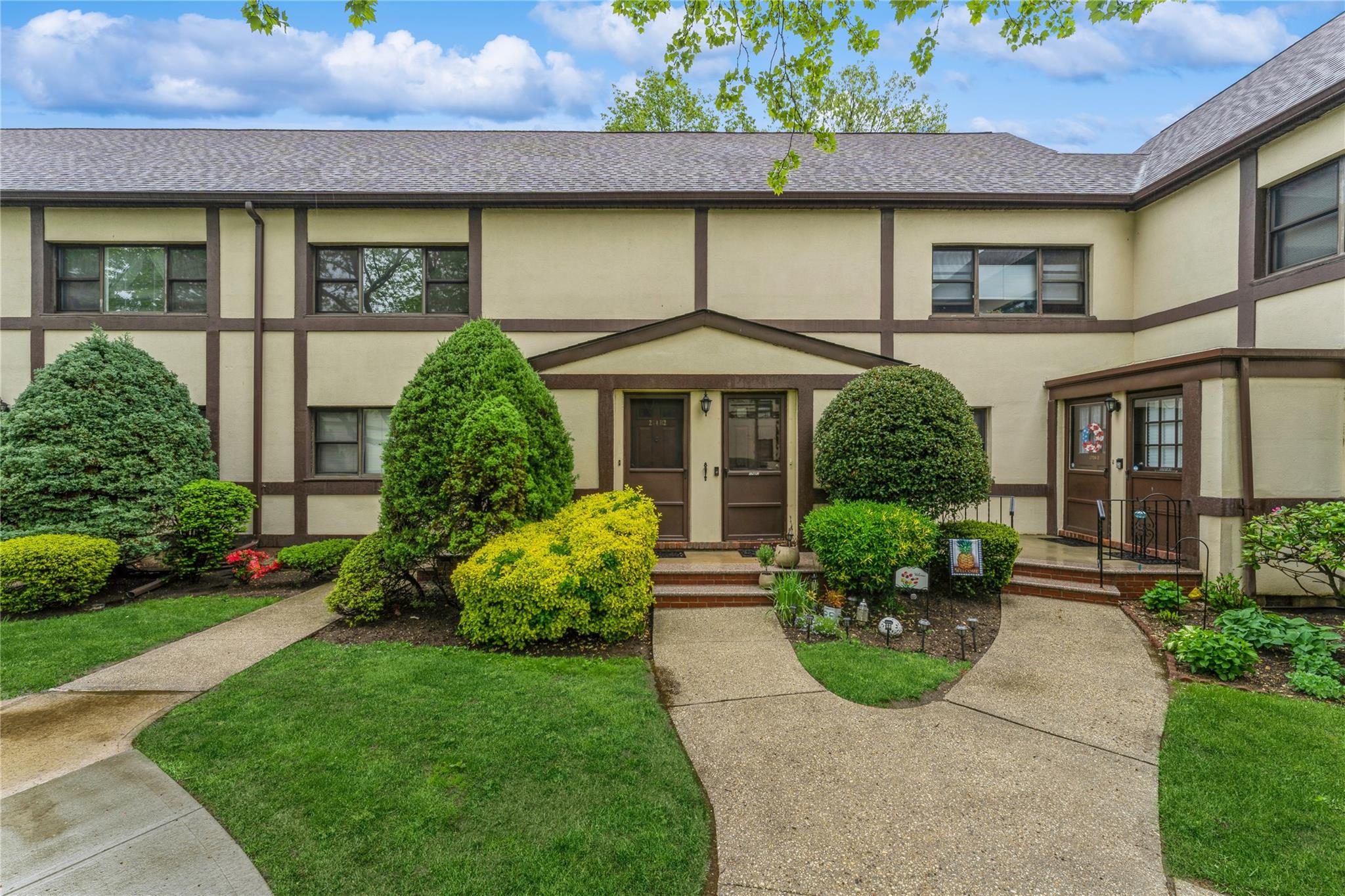 Coop Cherry Valley Avenue  Nassau County, NY 11530, MLS-857445-2