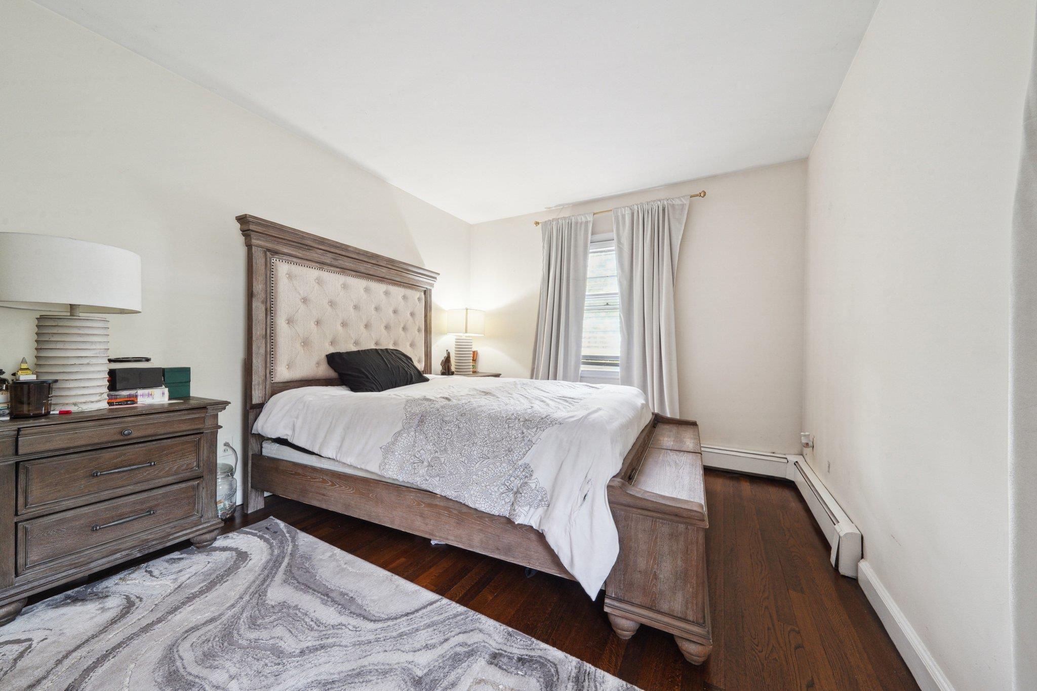 Single Family Mamaroneck  Westchester County, NY 10605, MLS-857473-12