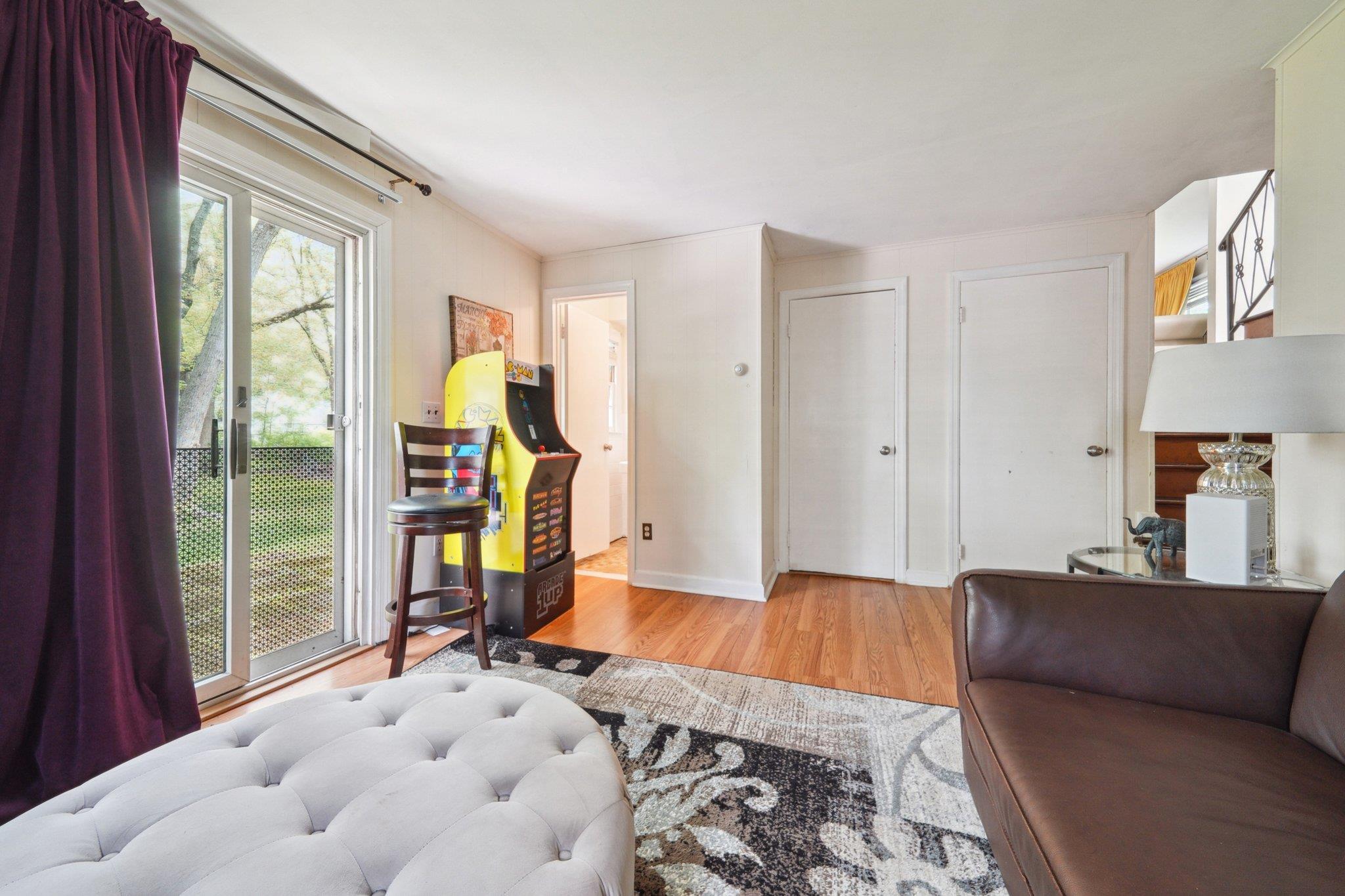 Single Family Mamaroneck  Westchester County, NY 10605, MLS-857473-18