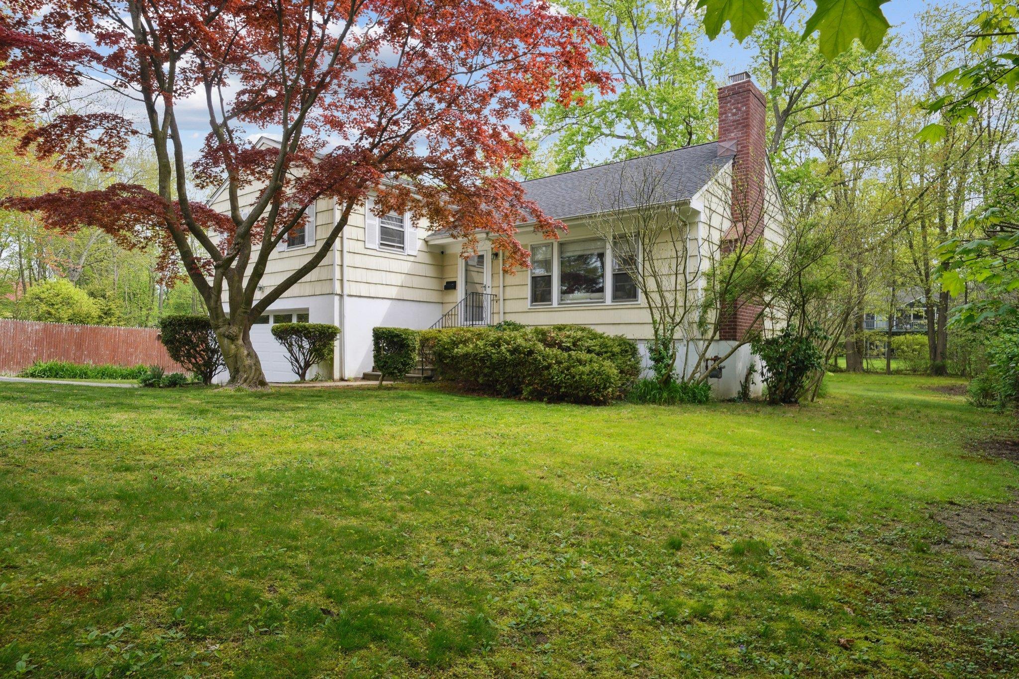 Single Family Mamaroneck  Westchester County, NY 10605, MLS-857473-2