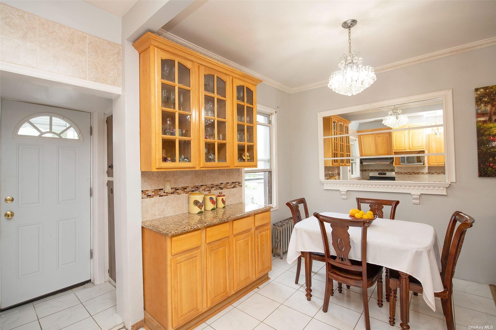 Single Family 91 St  Queens, NY 11416, MLS-857476-12