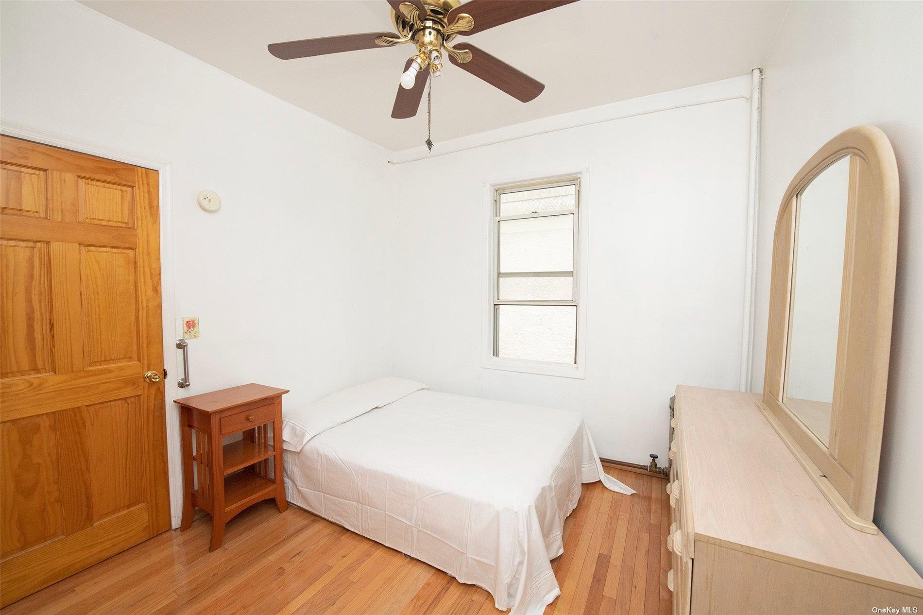 Single Family 91 St  Queens, NY 11416, MLS-857476-19