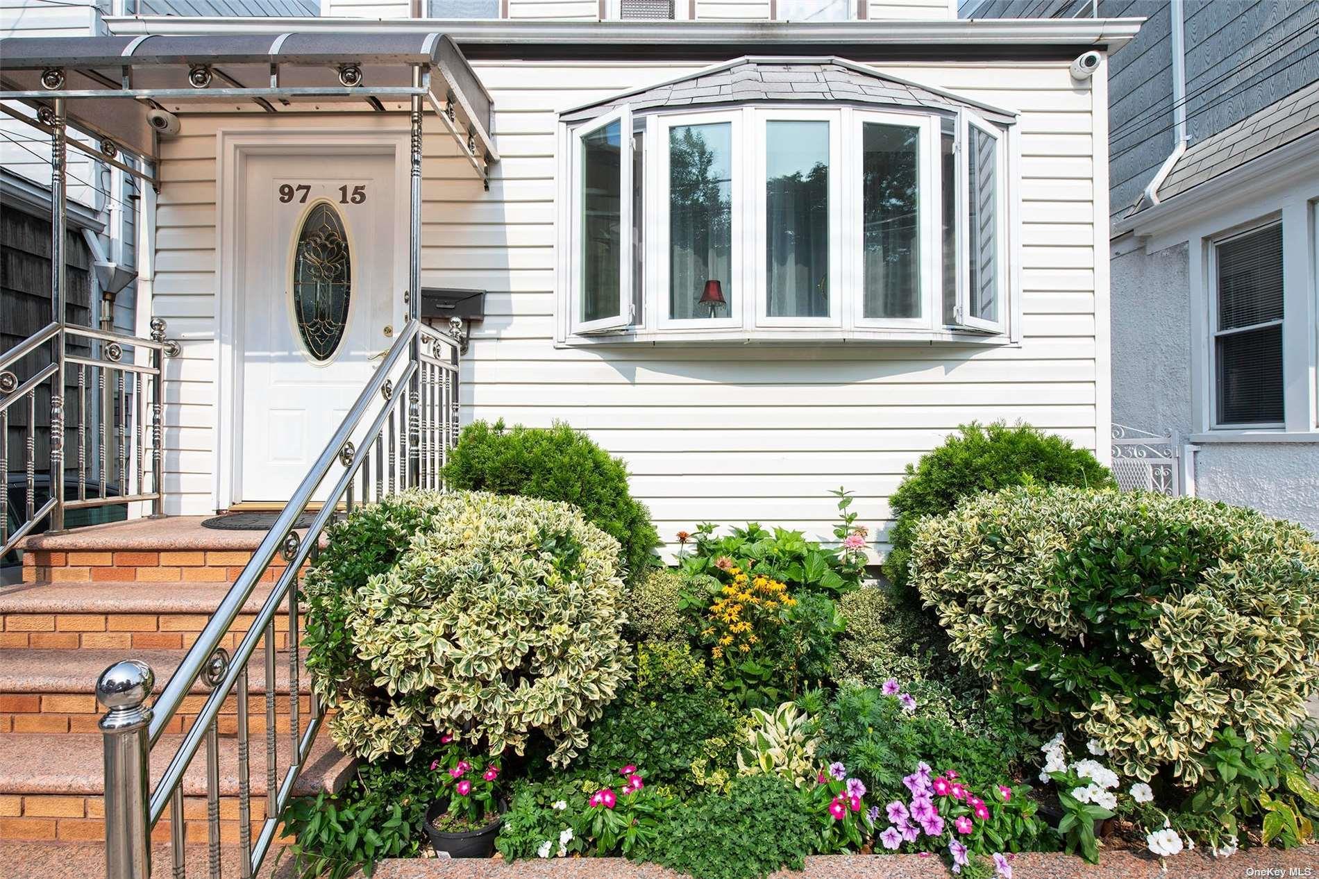 Single Family 91 St  Queens, NY 11416, MLS-857476-2