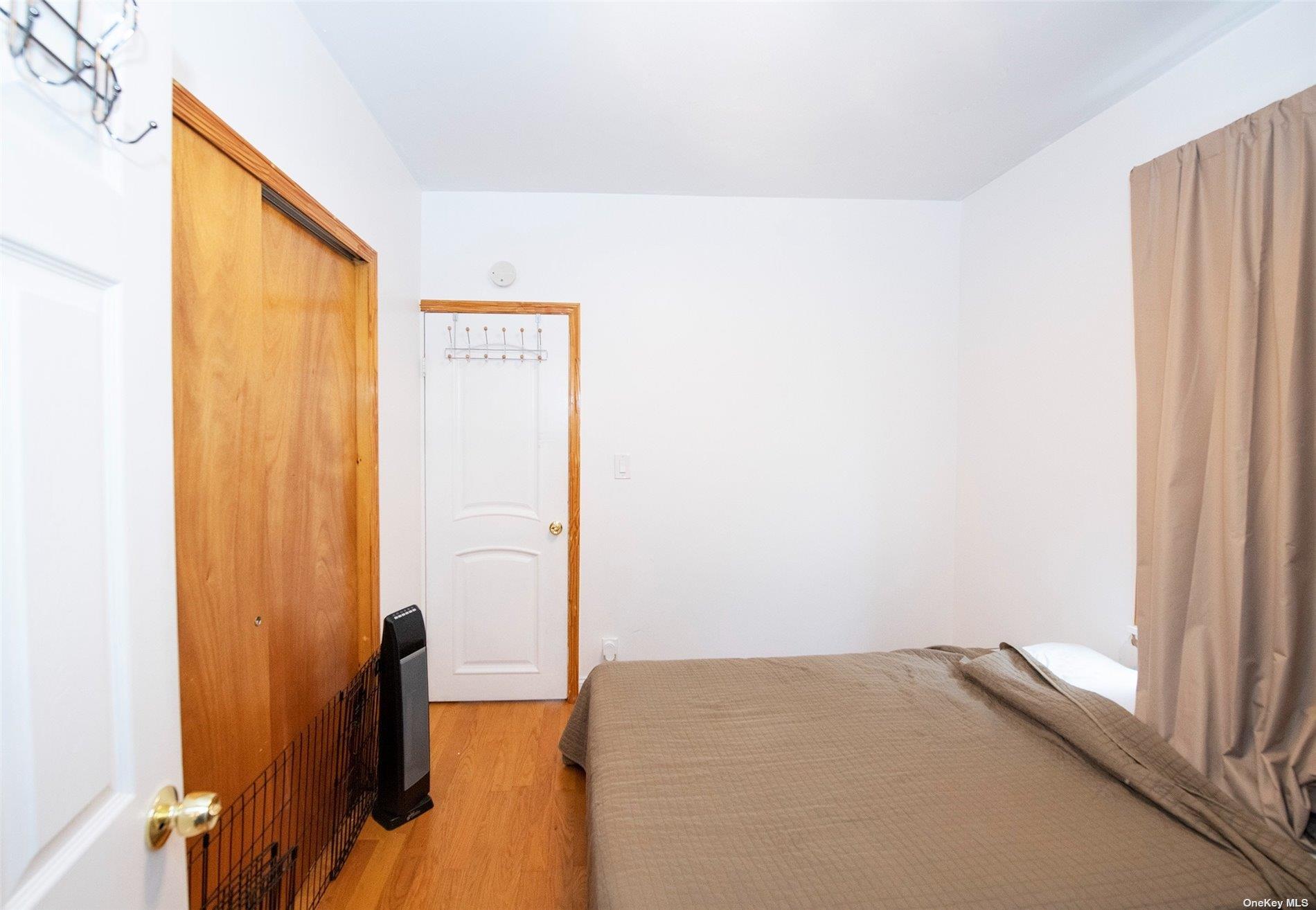 Single Family 91 St  Queens, NY 11416, MLS-857476-28