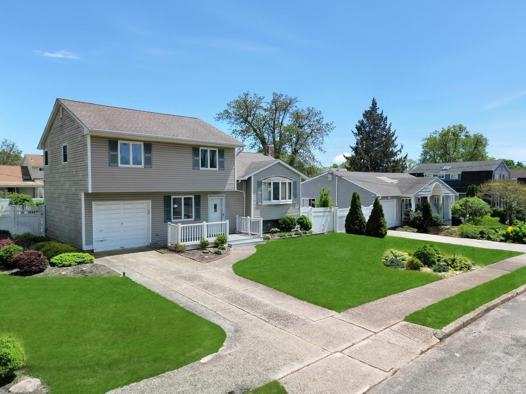Single Family Katie  Suffolk County, NY 11755, MLS-857482-30