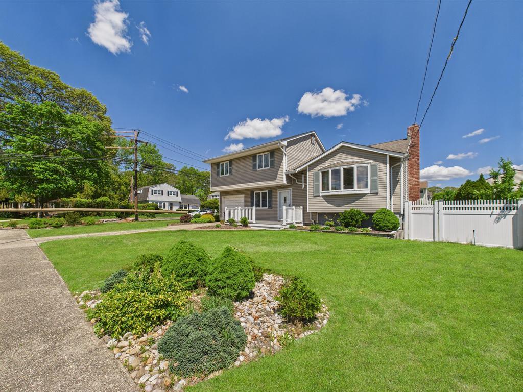 Single Family Katie  Suffolk County, NY 11755, MLS-857482-34