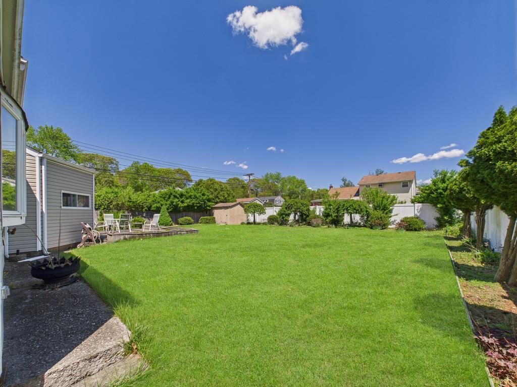 Single Family Katie  Suffolk County, NY 11755, MLS-857482-42
