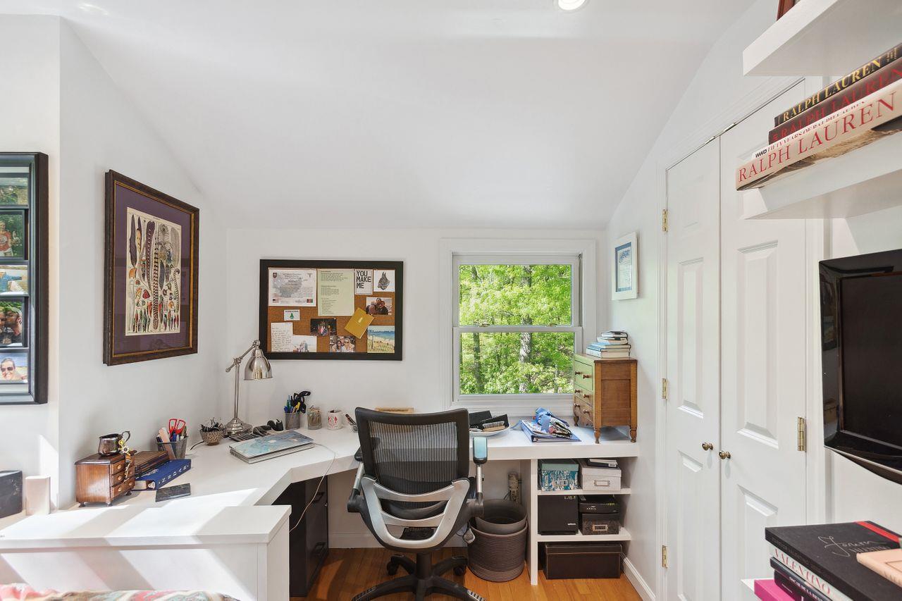 Single Family Laurie  Westchester County, NY 10590, MLS-857489-23