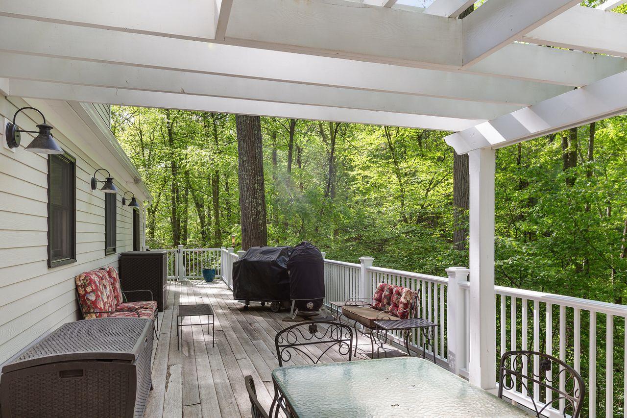 Single Family Laurie  Westchester County, NY 10590, MLS-857489-35