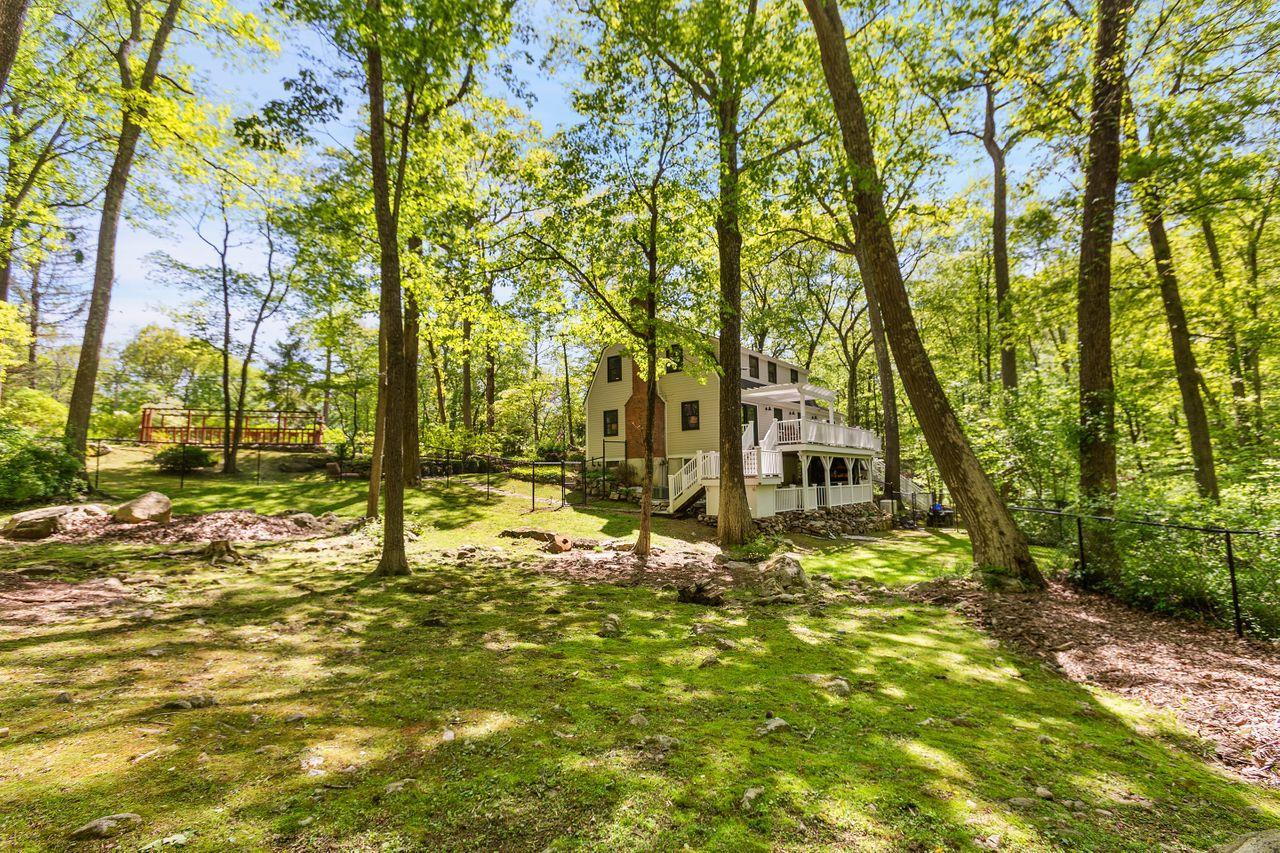 Single Family Laurie  Westchester County, NY 10590, MLS-857489-44