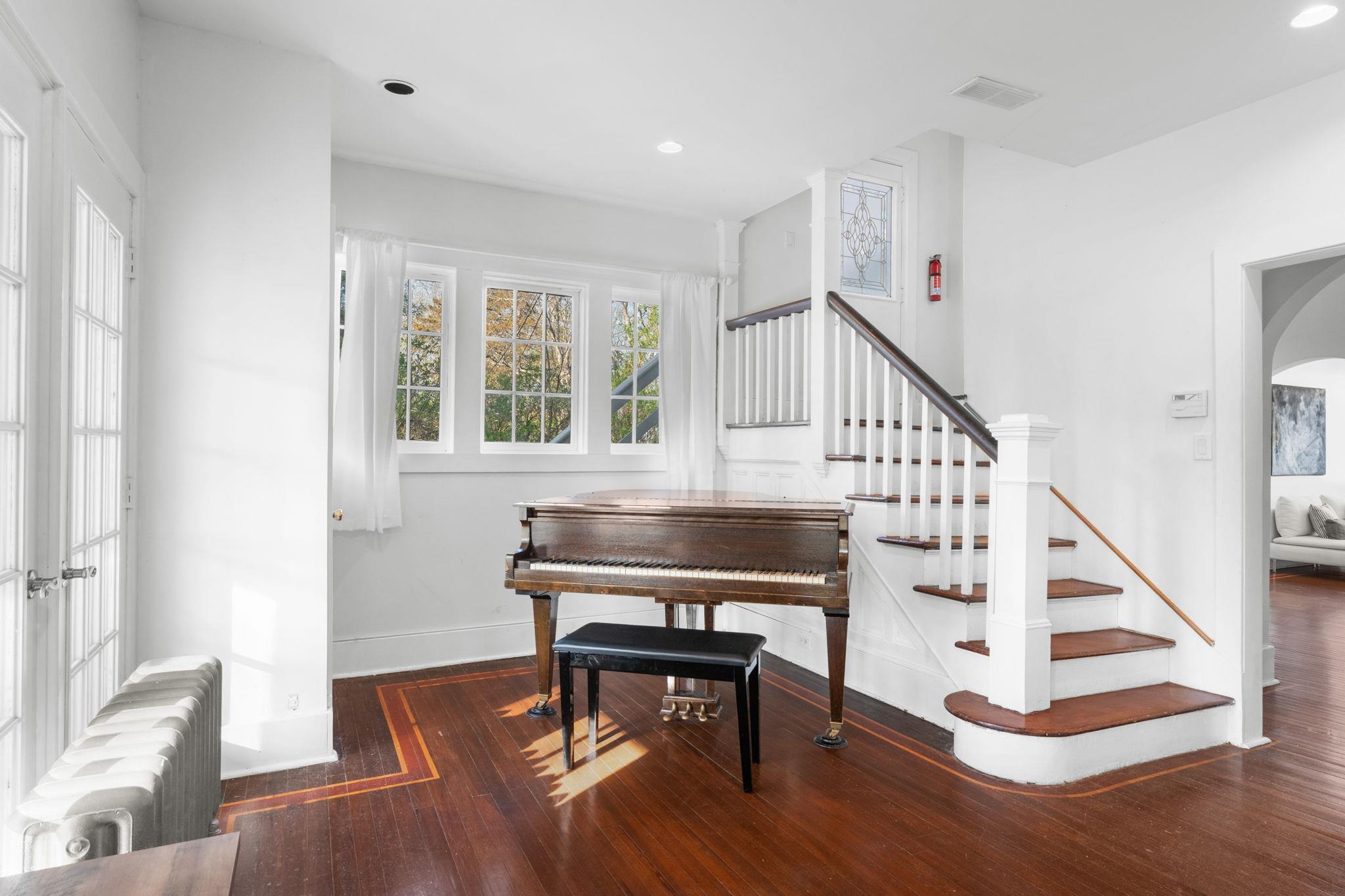 Single Family Route 212  Ulster County, NY 12477, MLS-857492-8