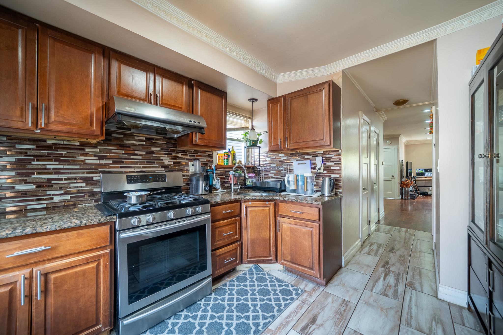 Single Family 88th Av  Queens, NY 11426, MLS-857493-13