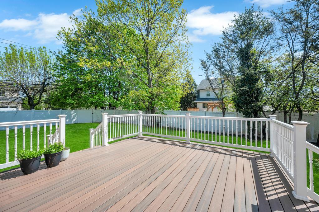 Single Family Lyon  Nassau County, NY 11801, MLS-857526-30