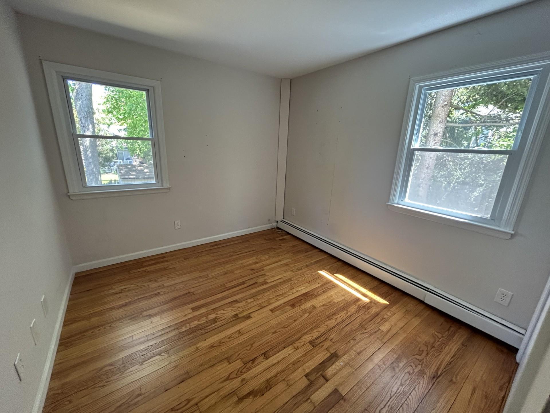 Single Family Laurel  Suffolk County, NY 11731, MLS-857533-13