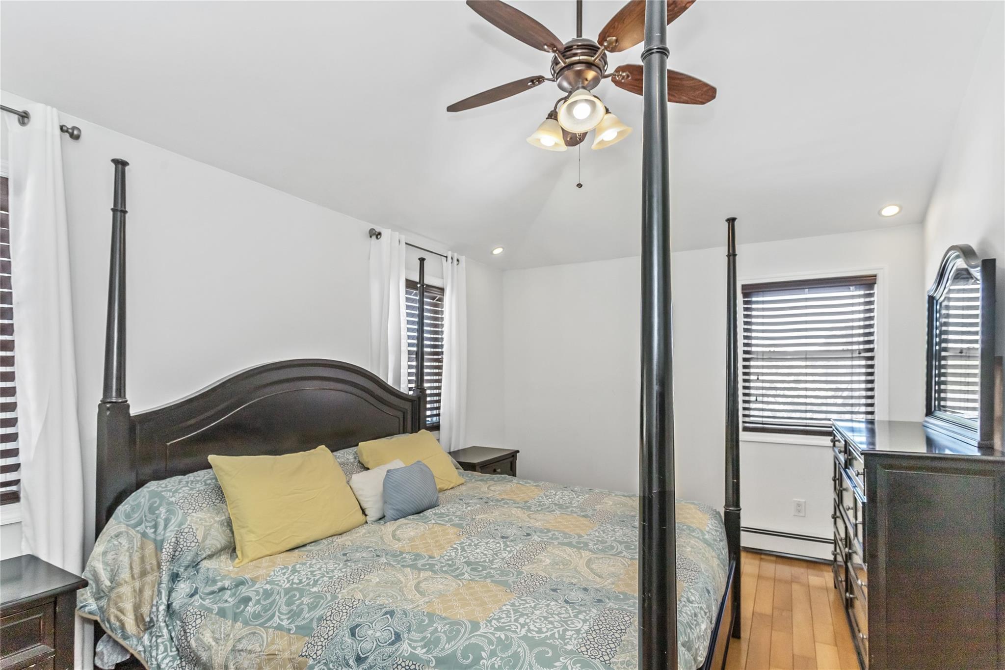 Single Family 205th  Queens, NY 11423, MLS-857539-14