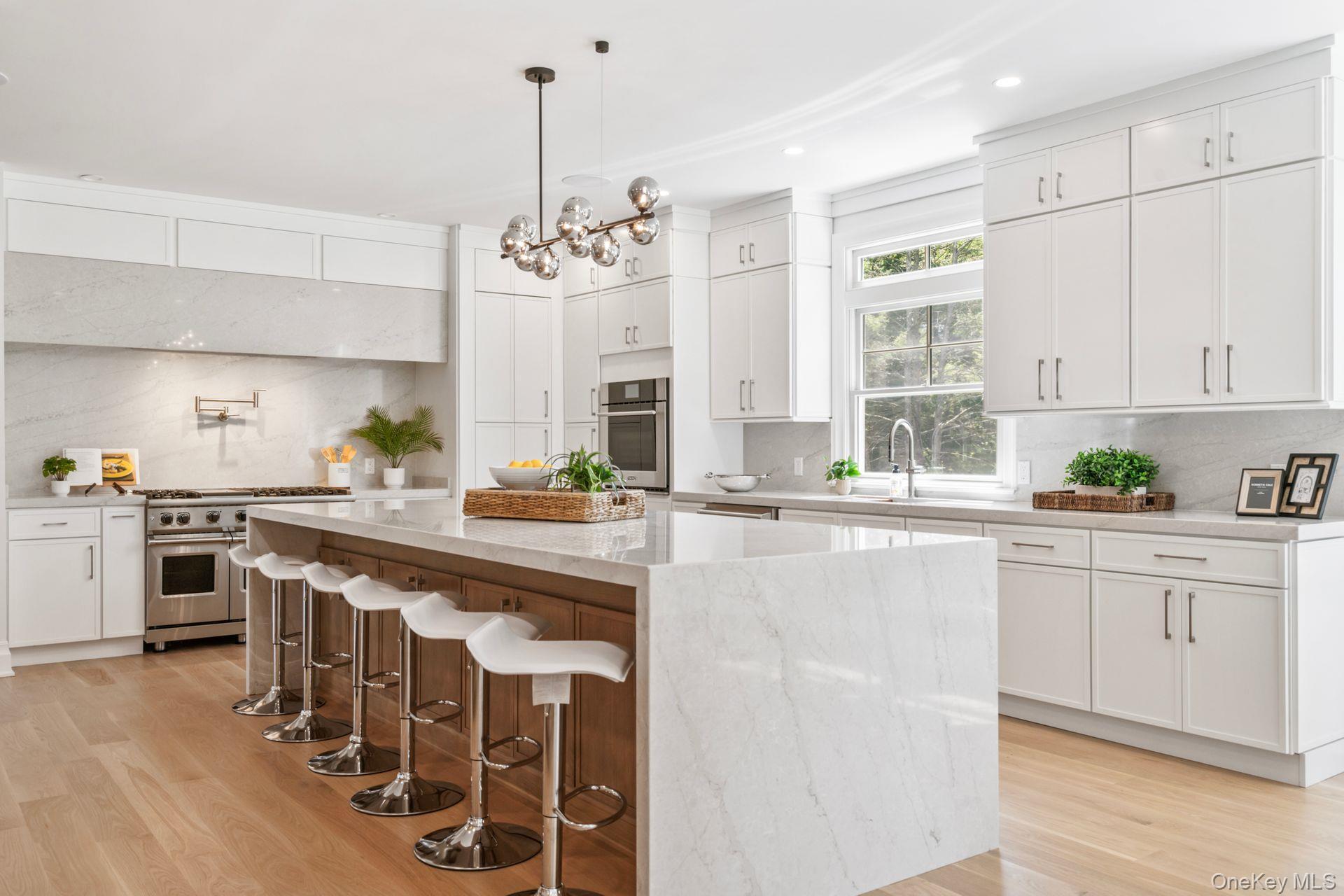 Single Family Threepence Suffolk County, NY 11747, MLS-857547-11