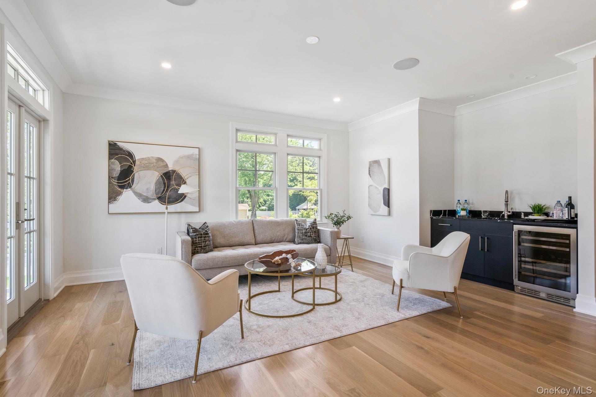 Single Family Threepence Suffolk County, NY 11747, MLS-857547-23