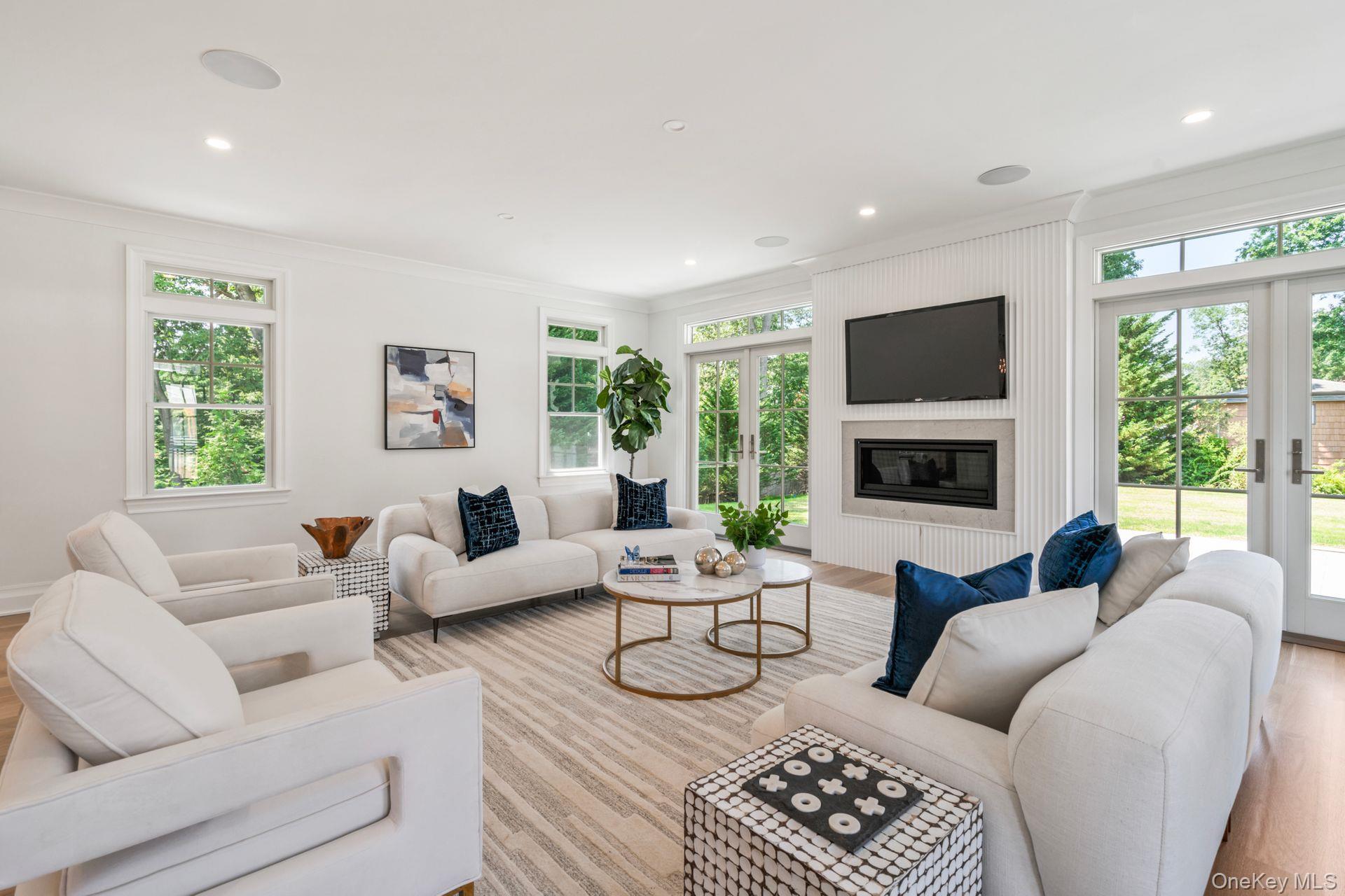 Single Family Threepence Suffolk County, NY 11747, MLS-857547-7