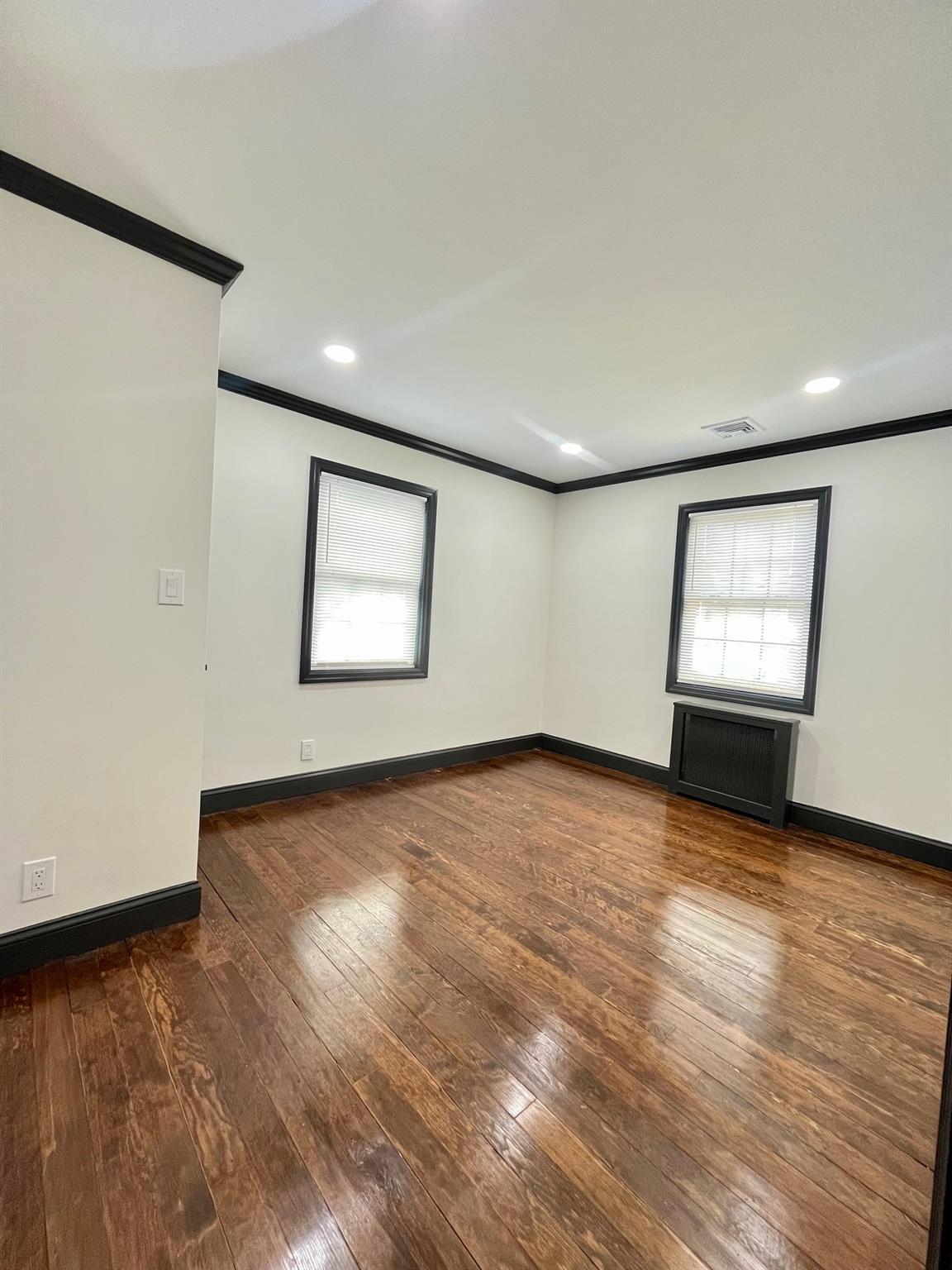 Single Family Simcoe  Nassau County, NY 11771, MLS-857550-11