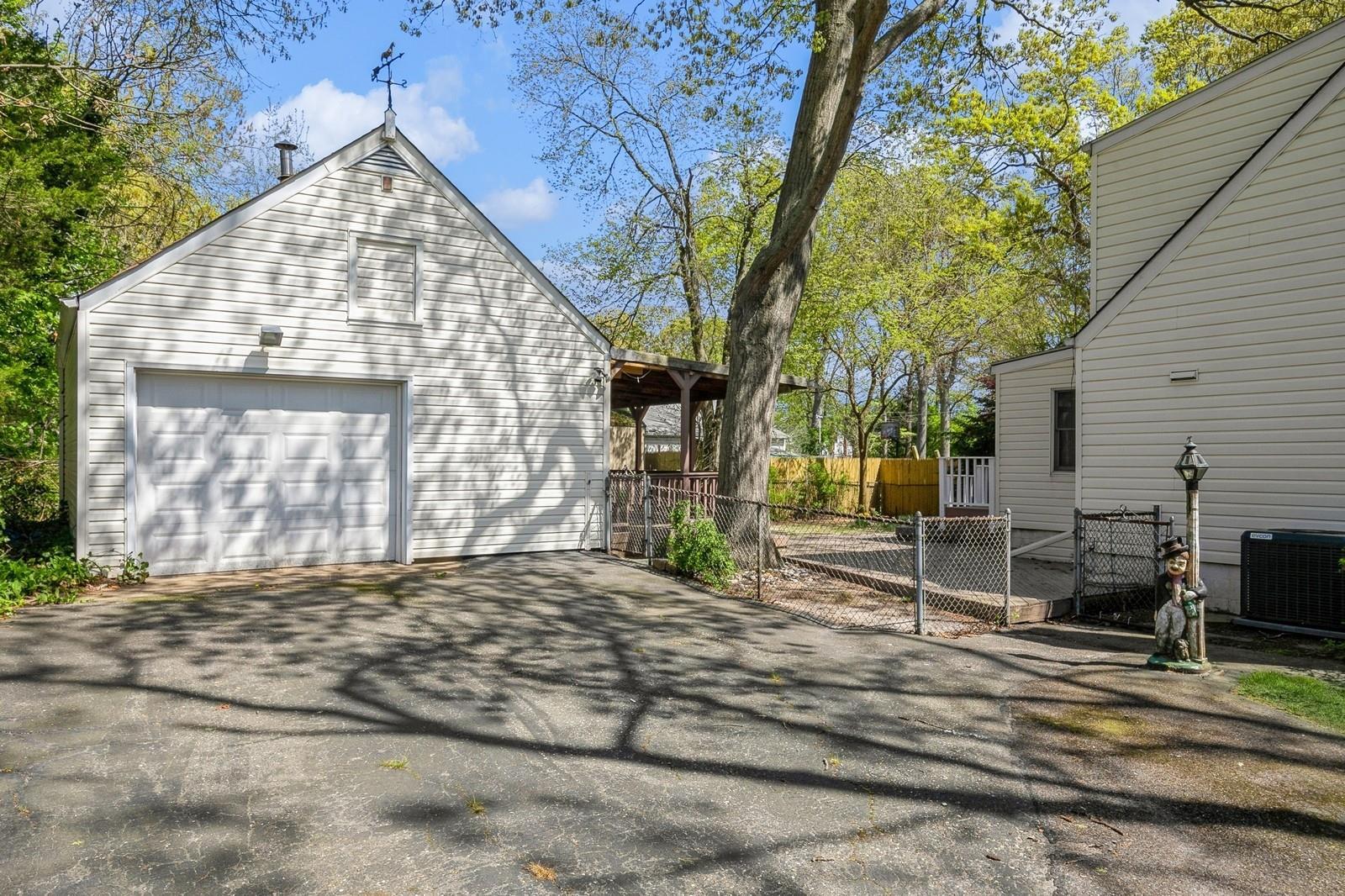Single Family Lowell  Suffolk County, NY 11742, MLS-857559-24