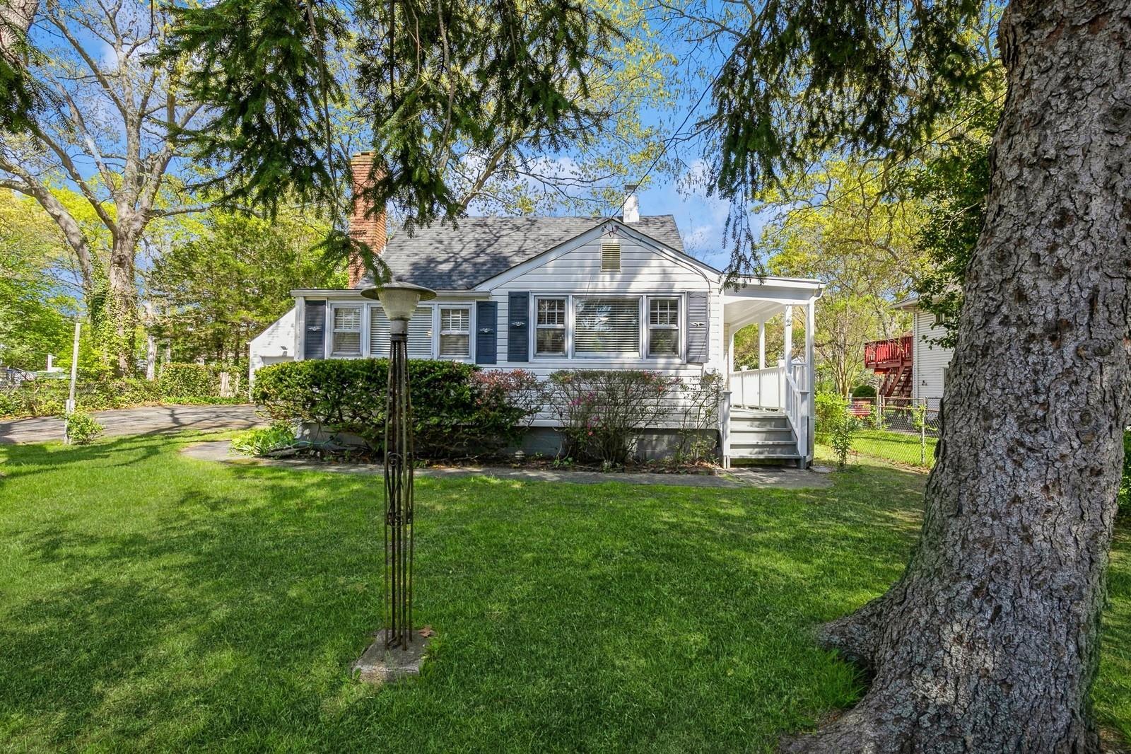Single Family Lowell  Suffolk County, NY 11742, MLS-857559-35