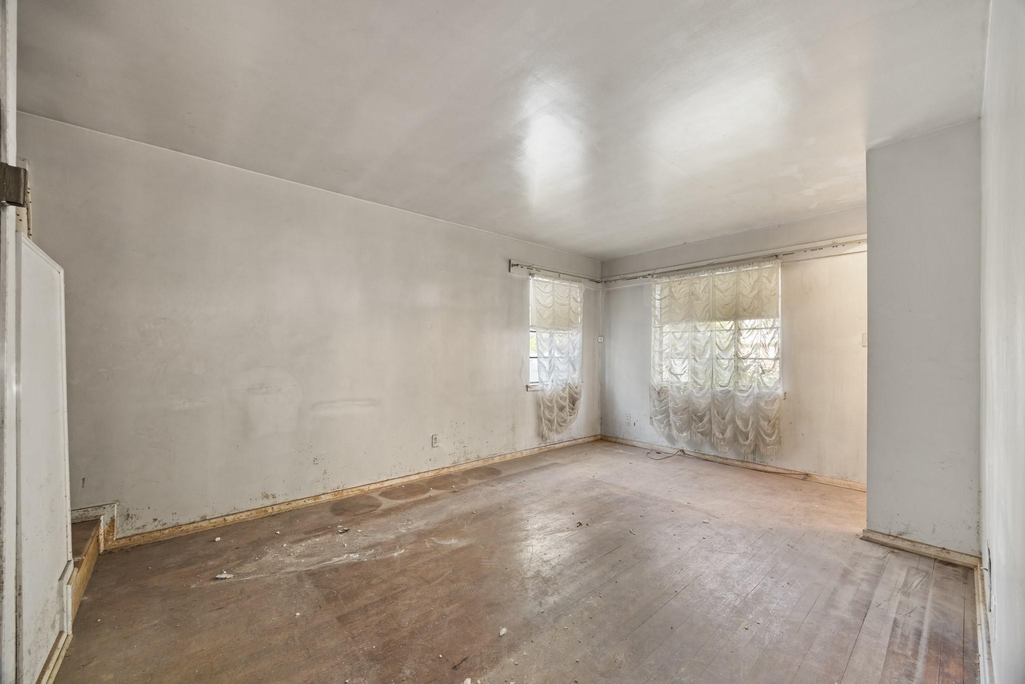 Single Family 264th  Queens, NY 11004, MLS-857564-4