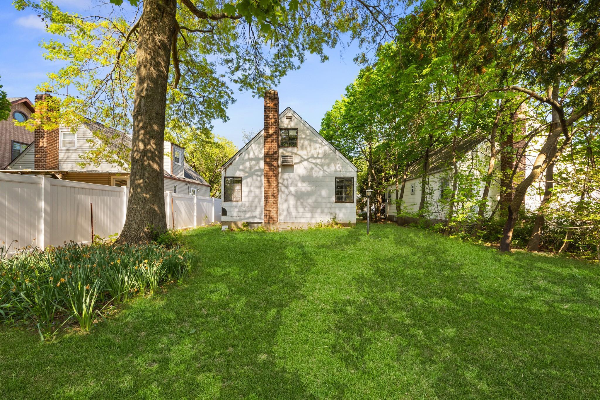 Single Family 264th  Queens, NY 11004, MLS-857564-9