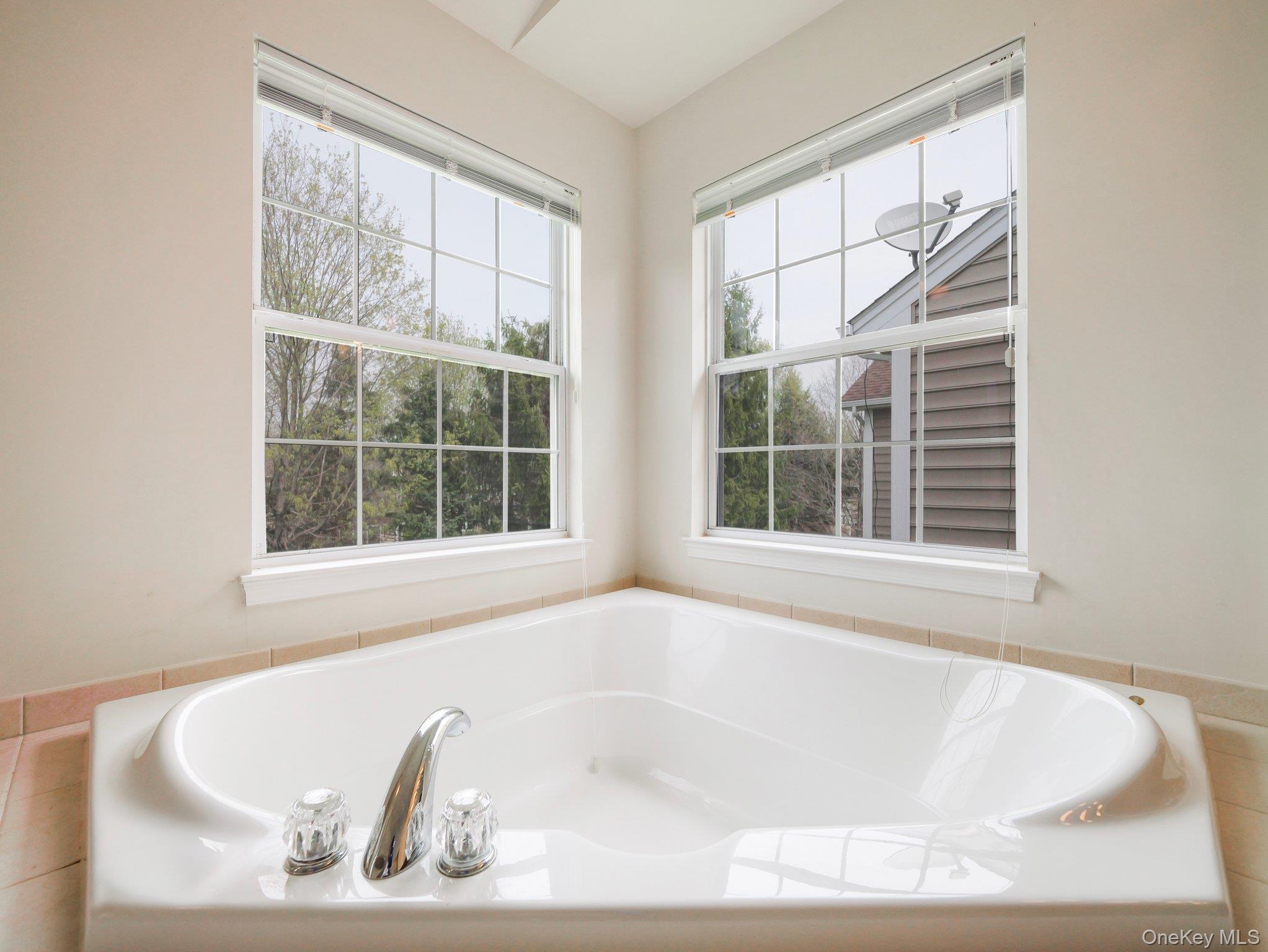 Condo Vassar  Dutchess County, NY 12524, MLS-857578-29