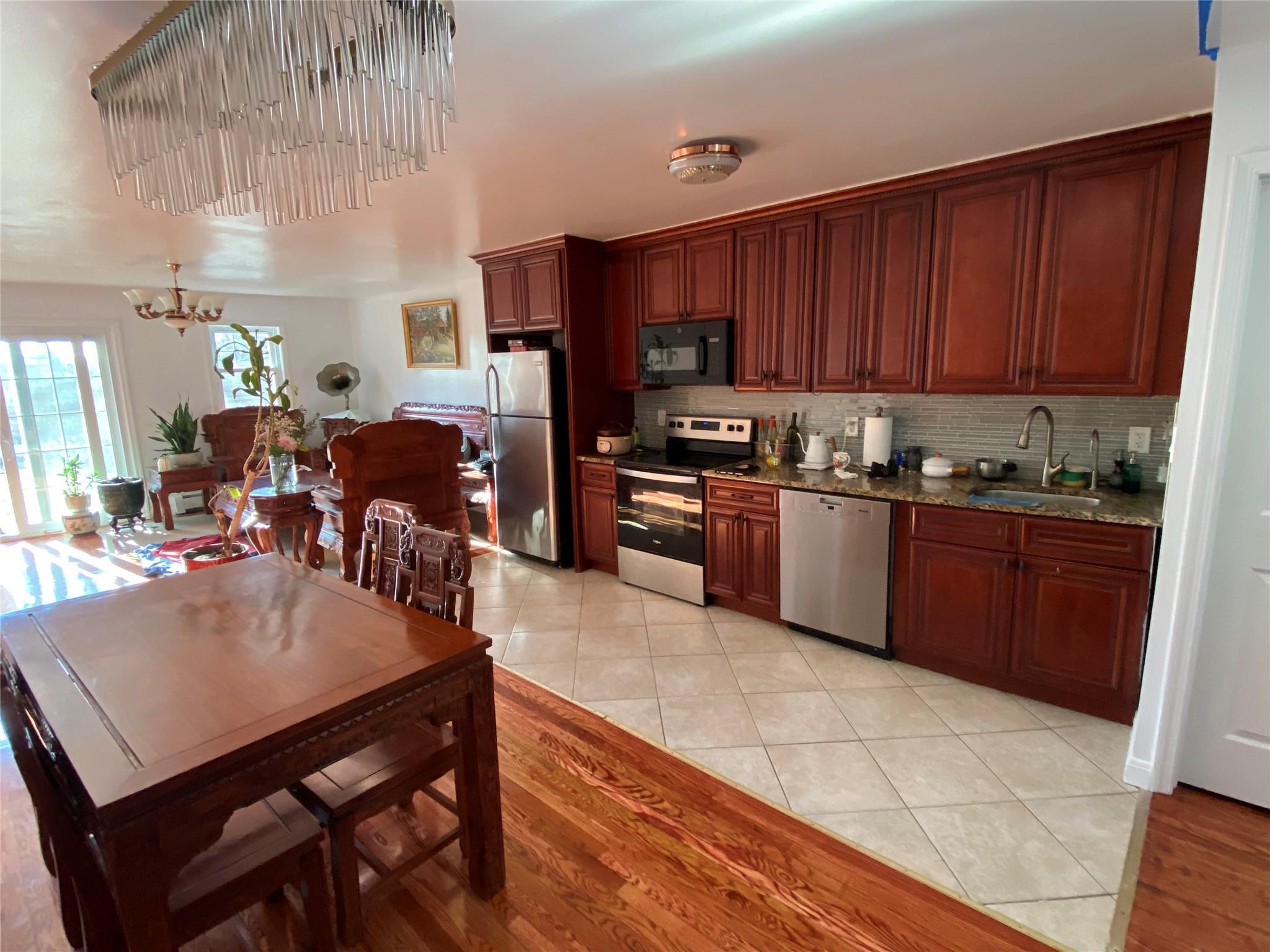 Single Family Mechanic  Nassau County, NY 11542, MLS-857583-4