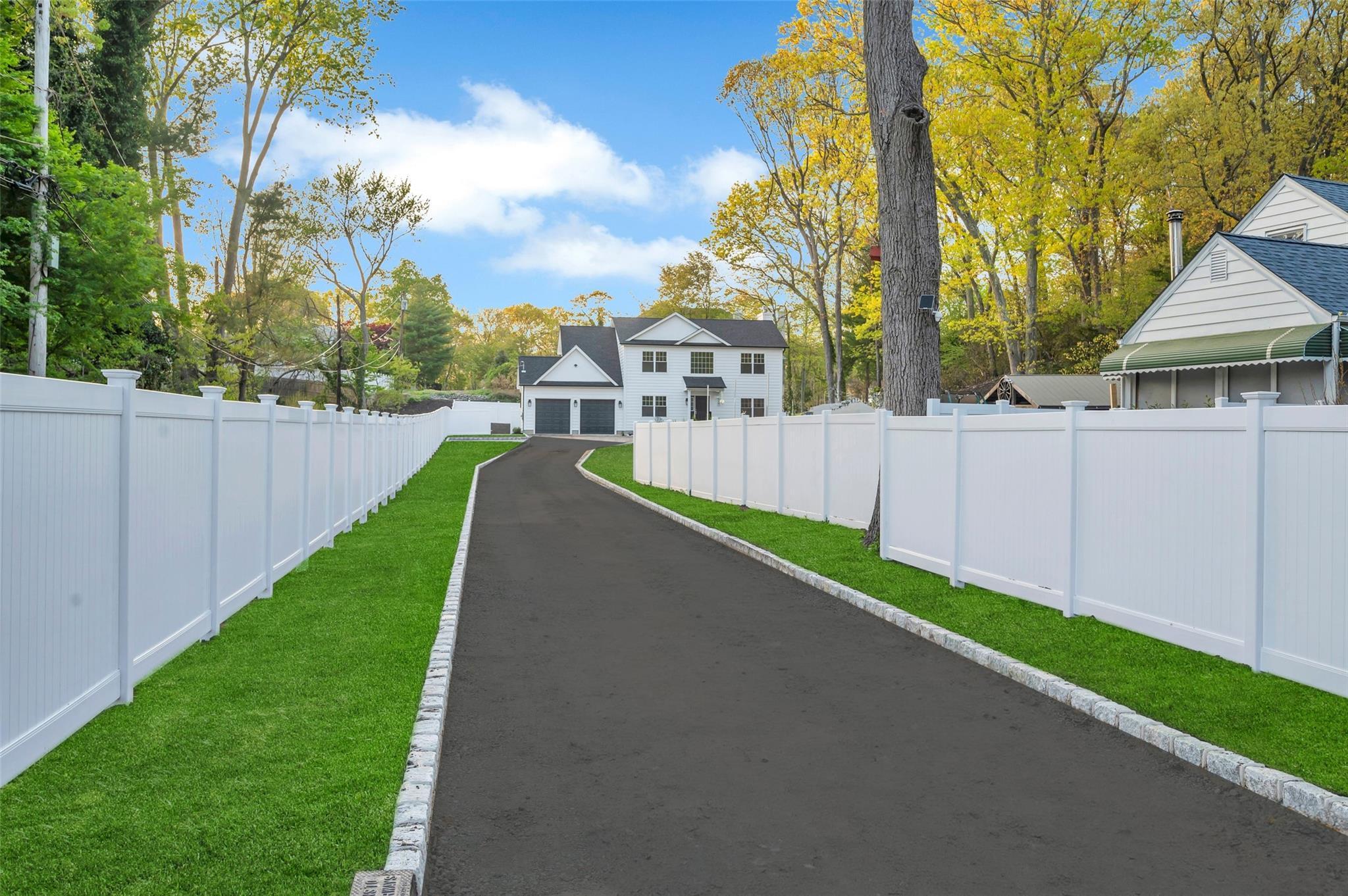 Single Family Country  Suffolk County, NY 11787, MLS-857586-5