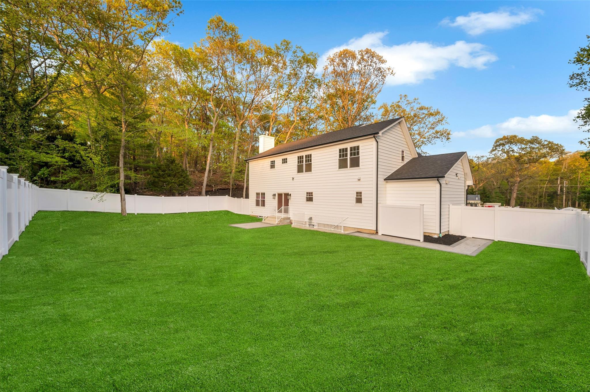 Single Family Country  Suffolk County, NY 11787, MLS-857586-9