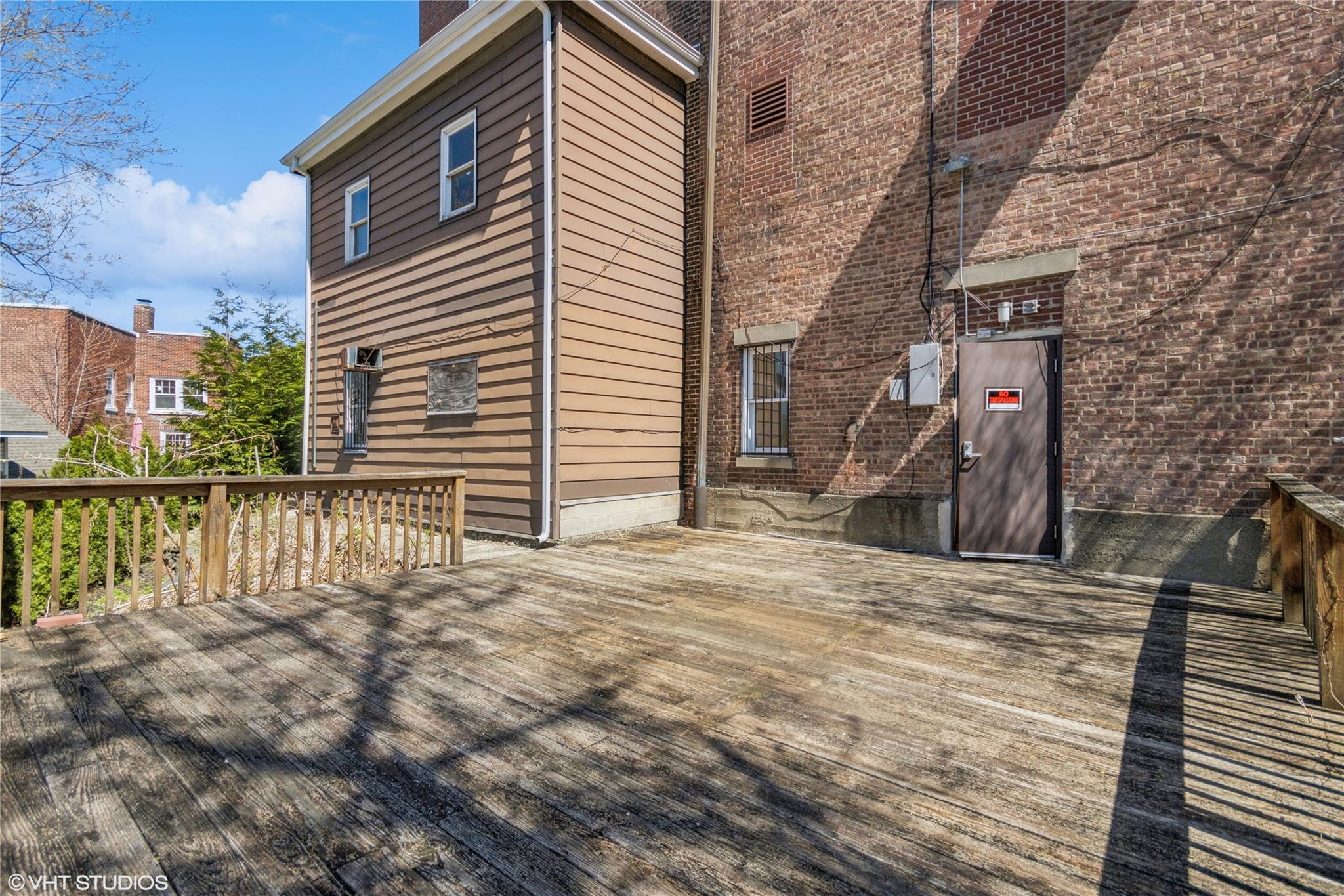 Single Family Main  Dutchess County, NY 12508, MLS-857587-32