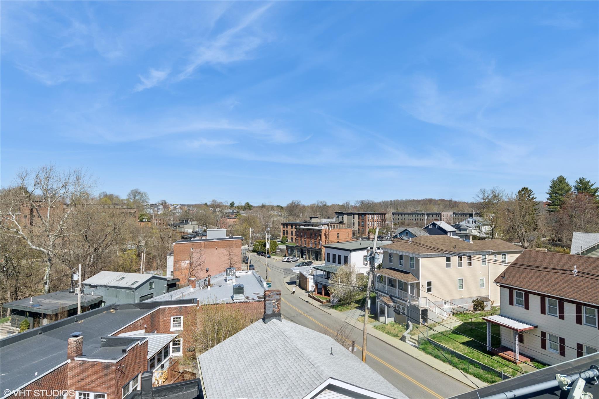 Single Family Main  Dutchess County, NY 12508, MLS-857587-34