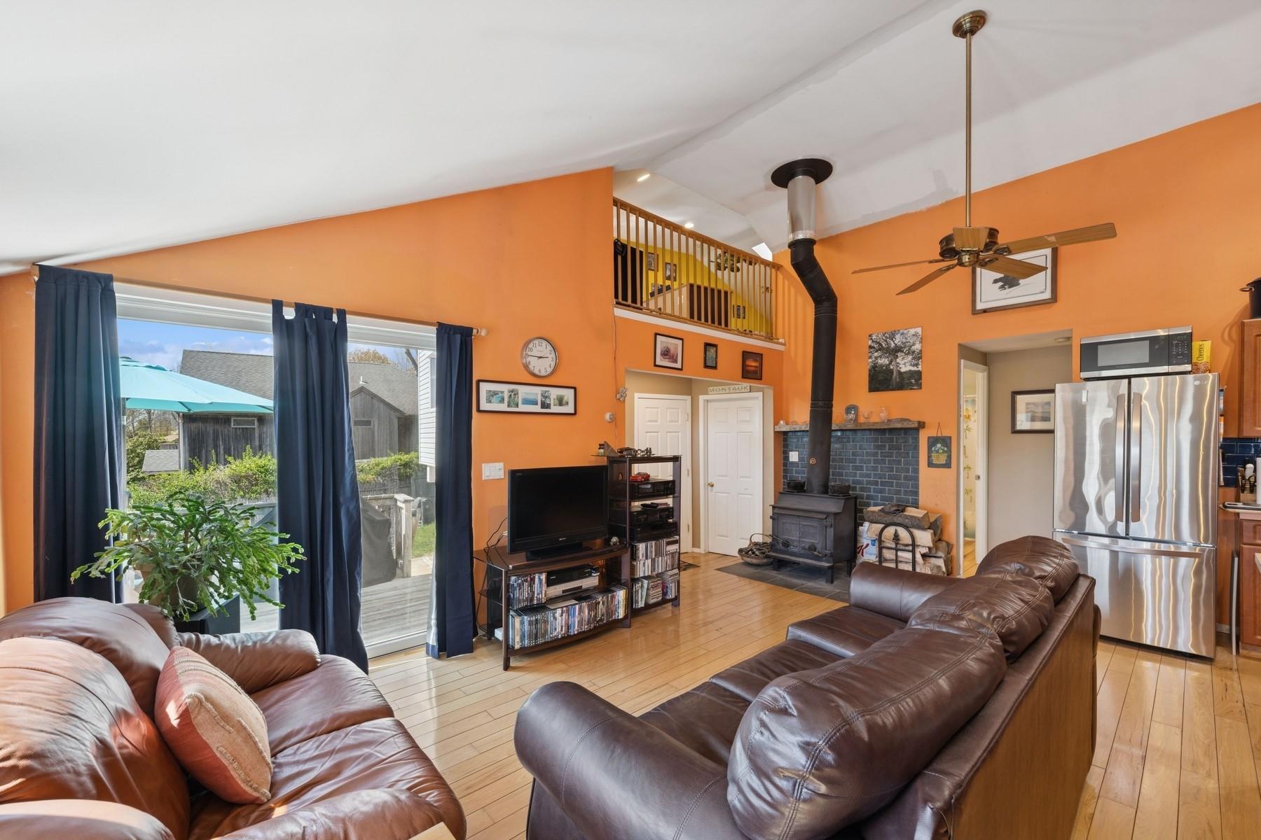Single Family Tuthill  Suffolk County, NY 11954, MLS-857589-10