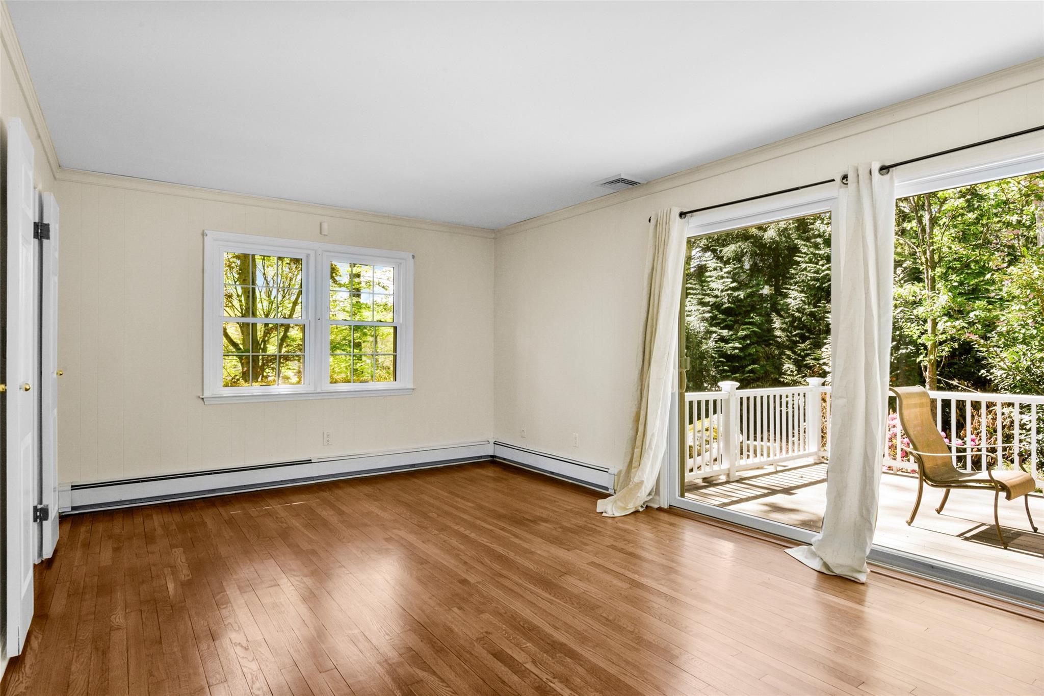 Single Family Surrey  Out Of Area, NY 06903, MLS-857590-18