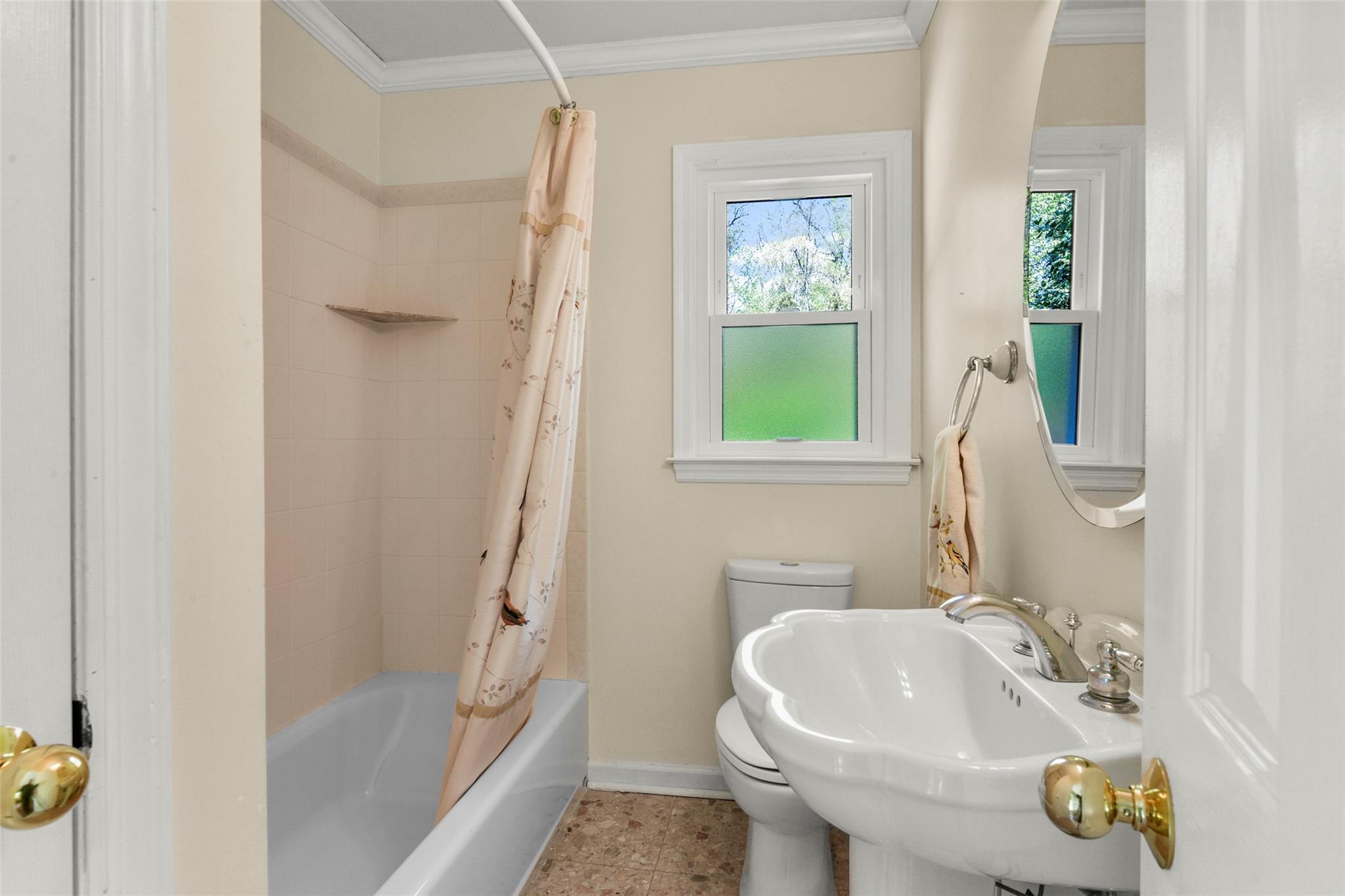 Single Family Surrey  Out Of Area, NY 06903, MLS-857590-20