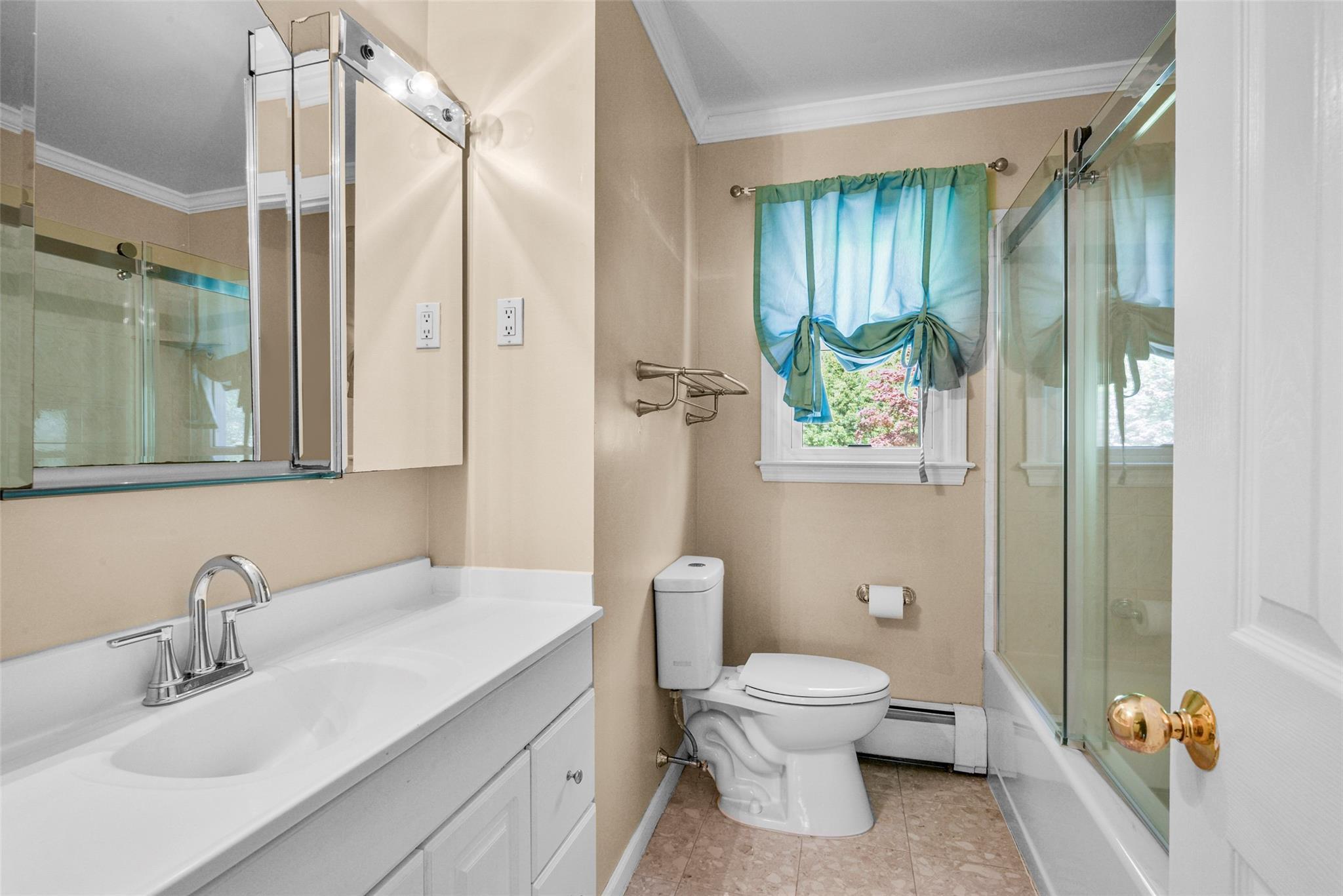 Single Family Surrey  Out Of Area, NY 06903, MLS-857590-26