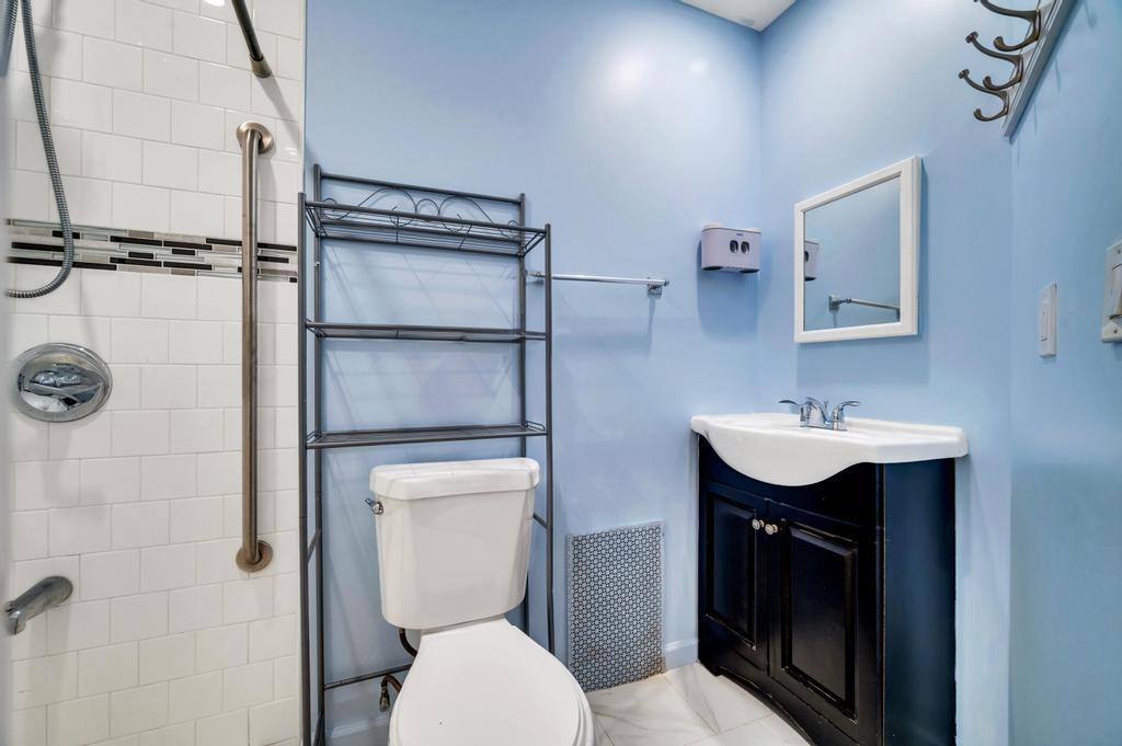 Single Family 96  Queens, NY 11416, MLS-857593-20
