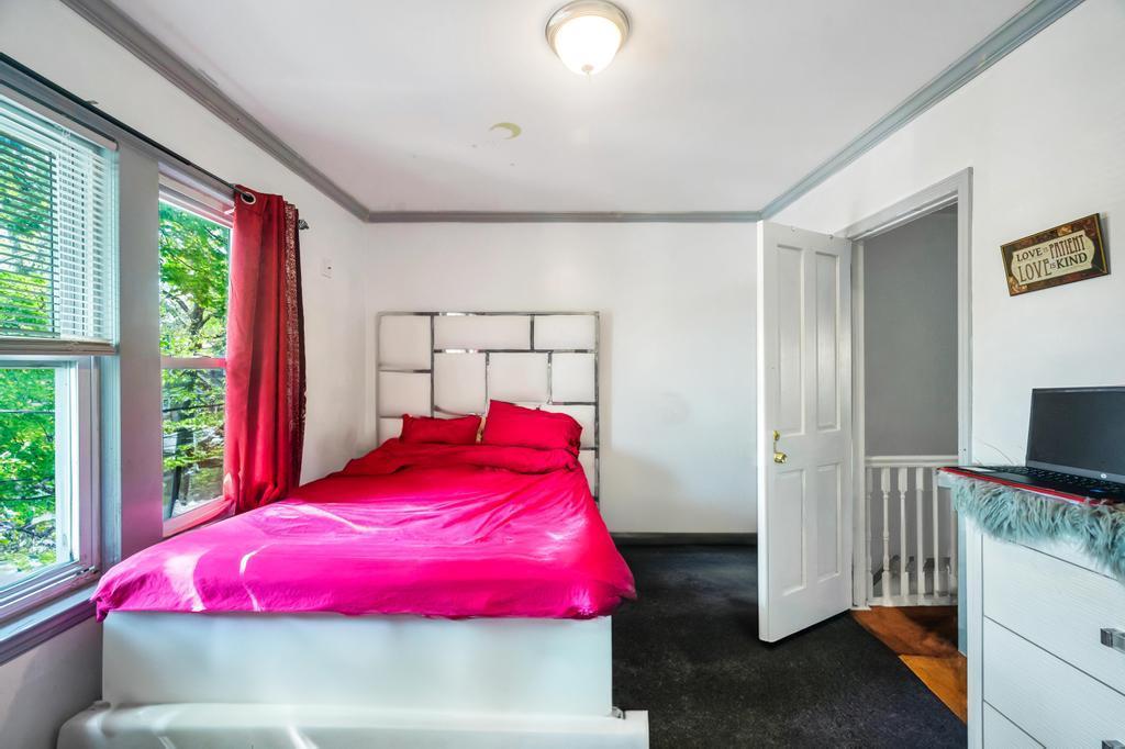 Single Family 96  Queens, NY 11416, MLS-857593-23
