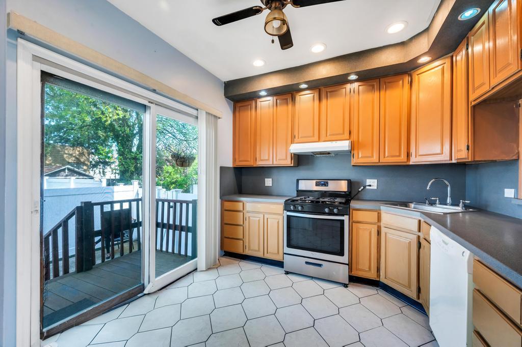 Single Family 96  Queens, NY 11416, MLS-857593-3