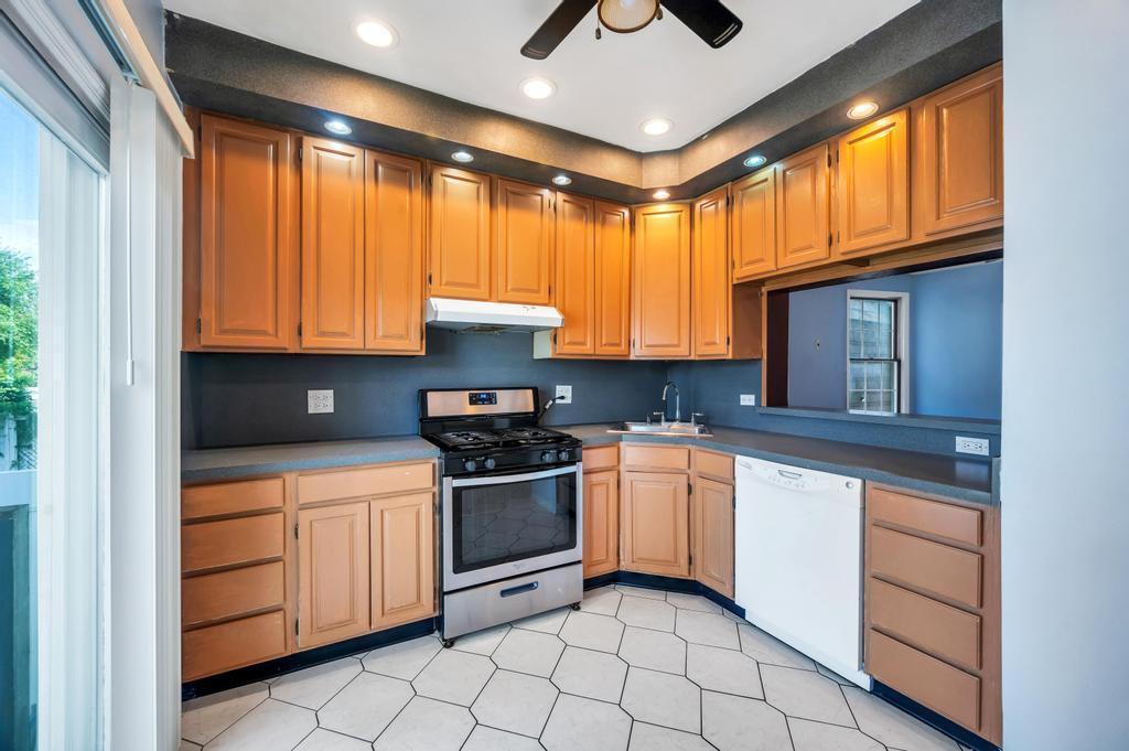 Single Family 96  Queens, NY 11416, MLS-857593-4