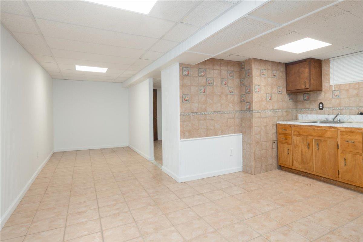 Single Family 69th  Queens, NY 11378, MLS-857607-18