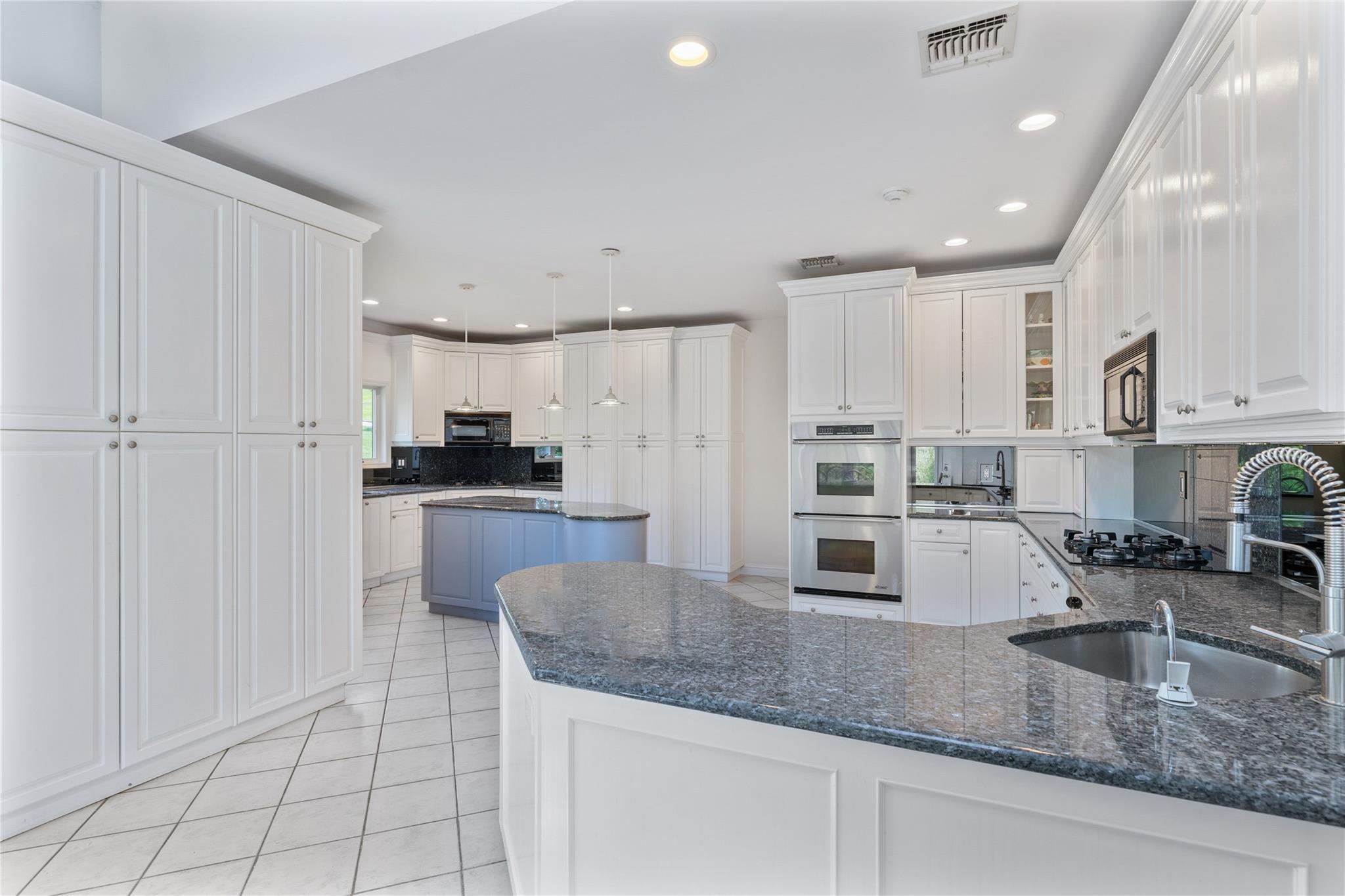 Single Family Marcus  Rockland County, NY 10952, MLS-857615-12