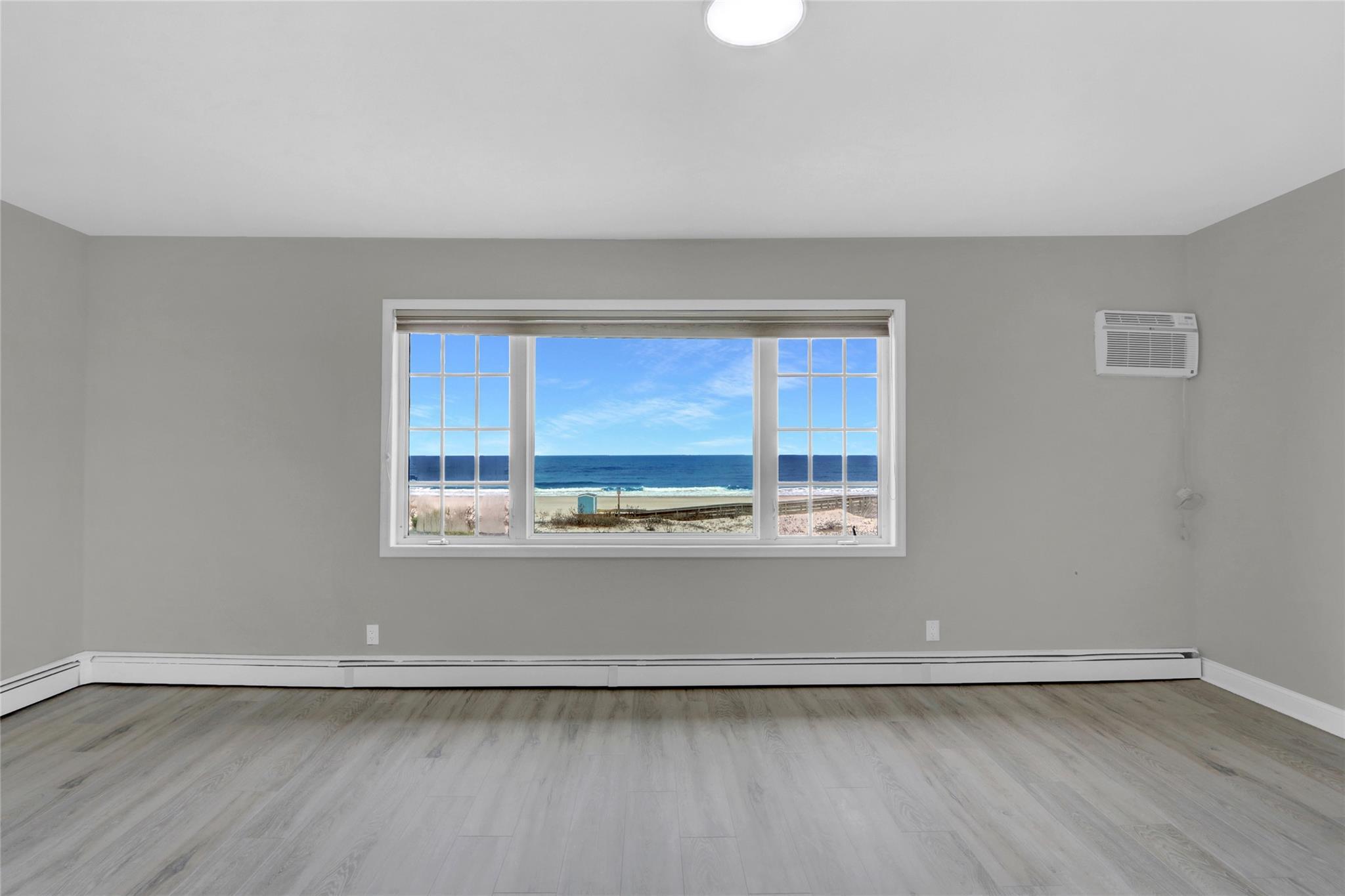 Single Family Oceanfront  Nassau County, NY 11561, MLS-857616-25