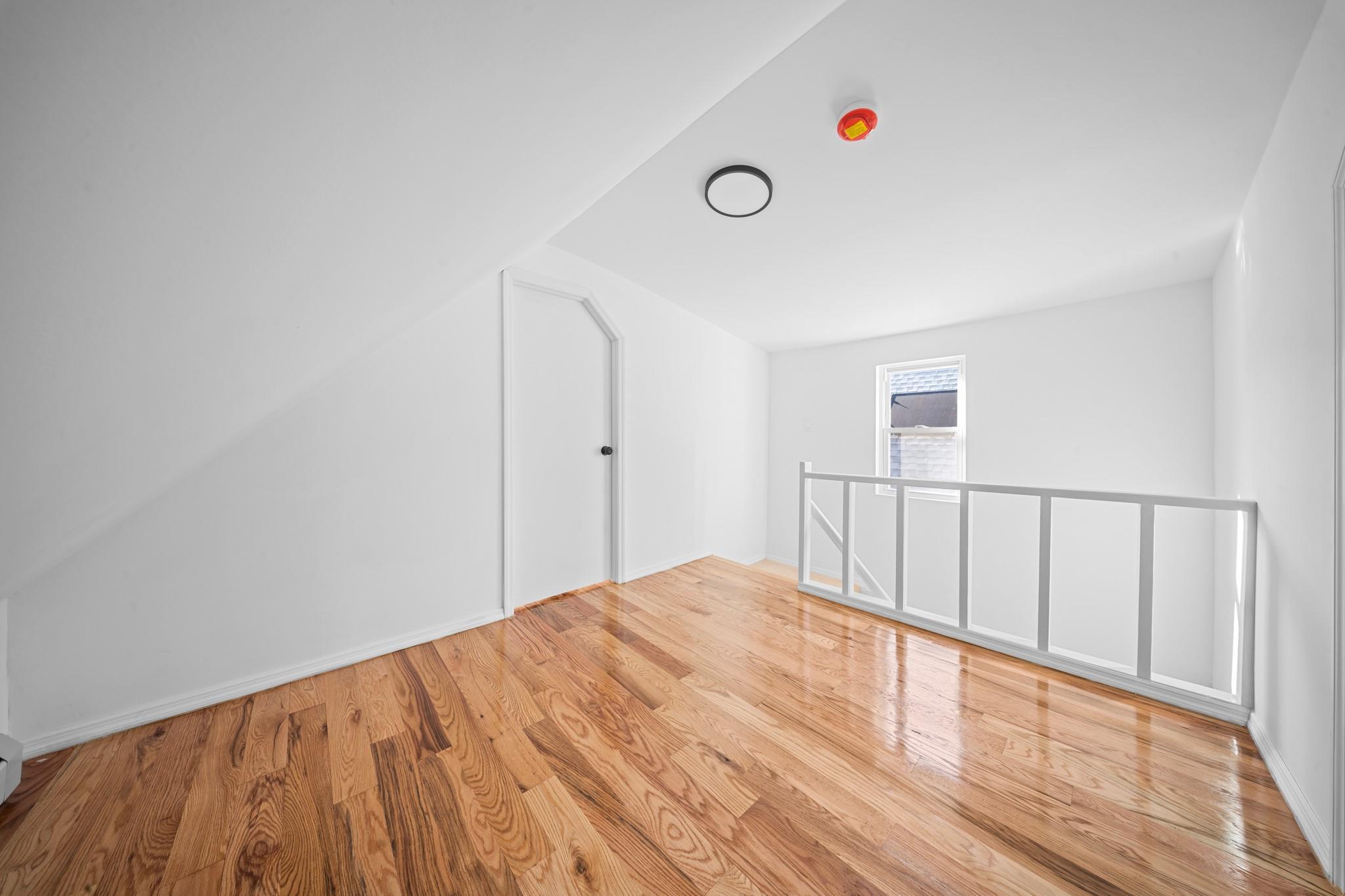Single Family 174th  Queens, NY 11433, MLS-857623-15