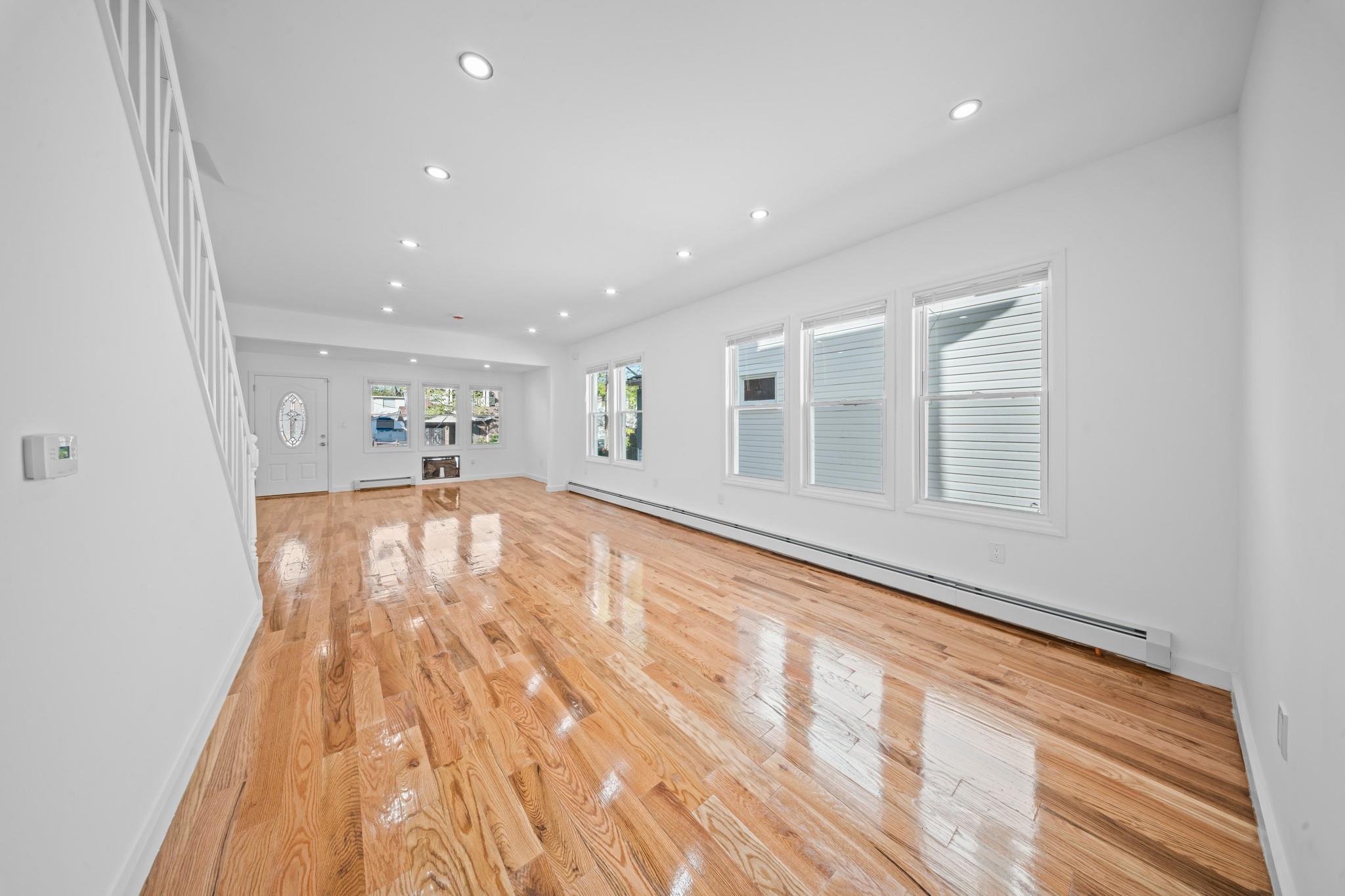 Single Family 174th  Queens, NY 11433, MLS-857623-8