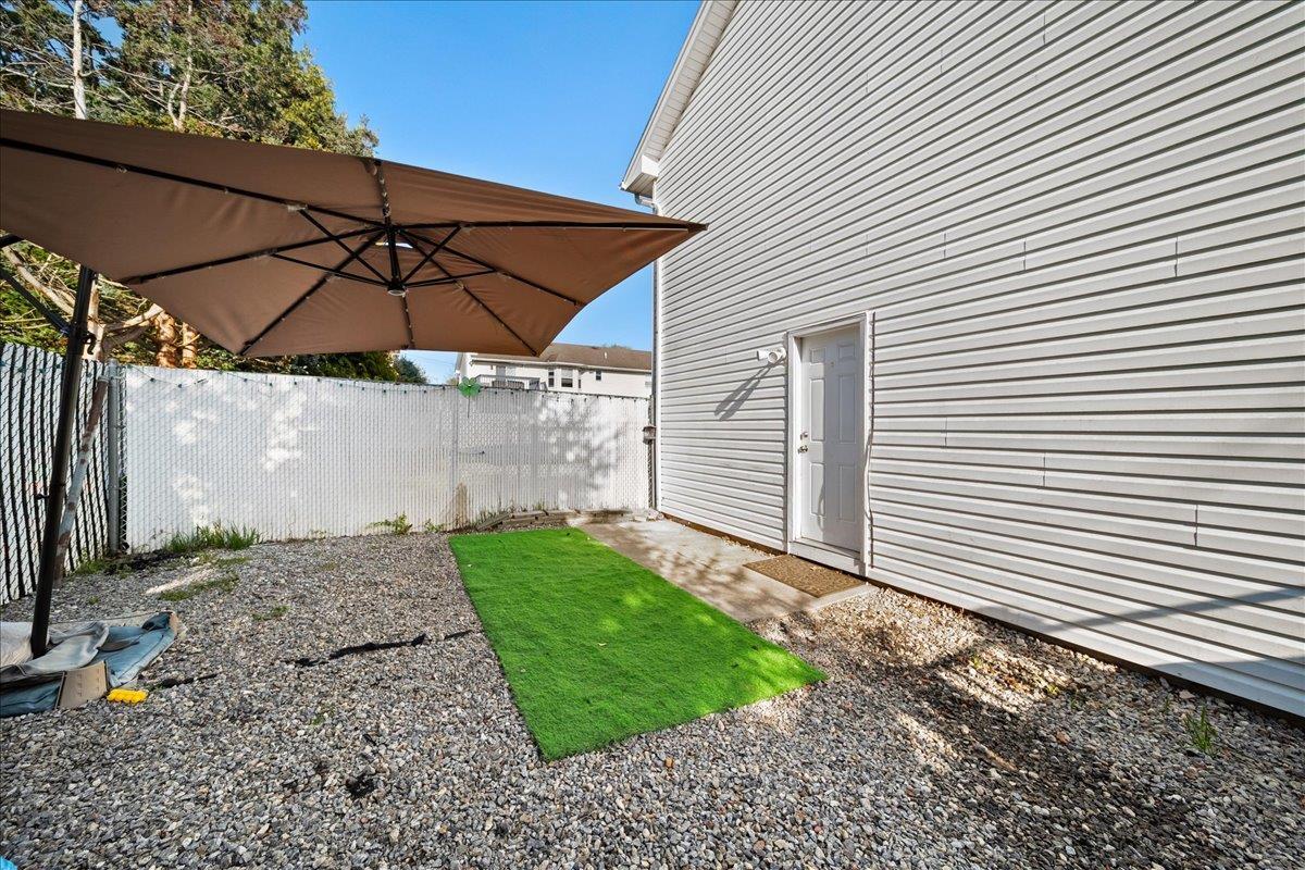 Single Family 10th  Suffolk County, NY 11757, MLS-857627-3