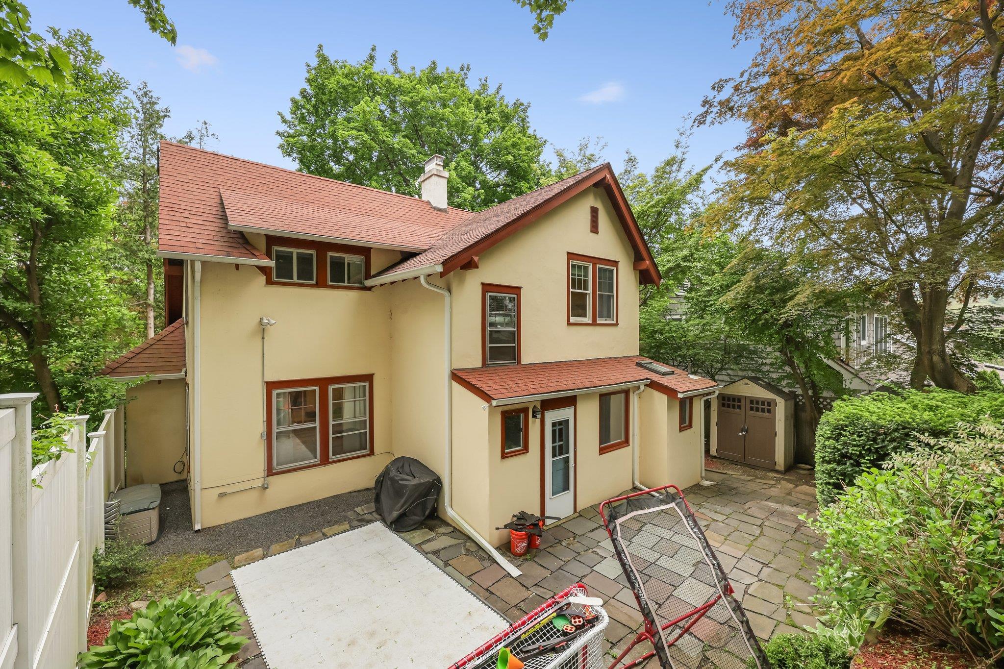 Single Family Sarles  Westchester County, NY 10570, MLS-857634-29